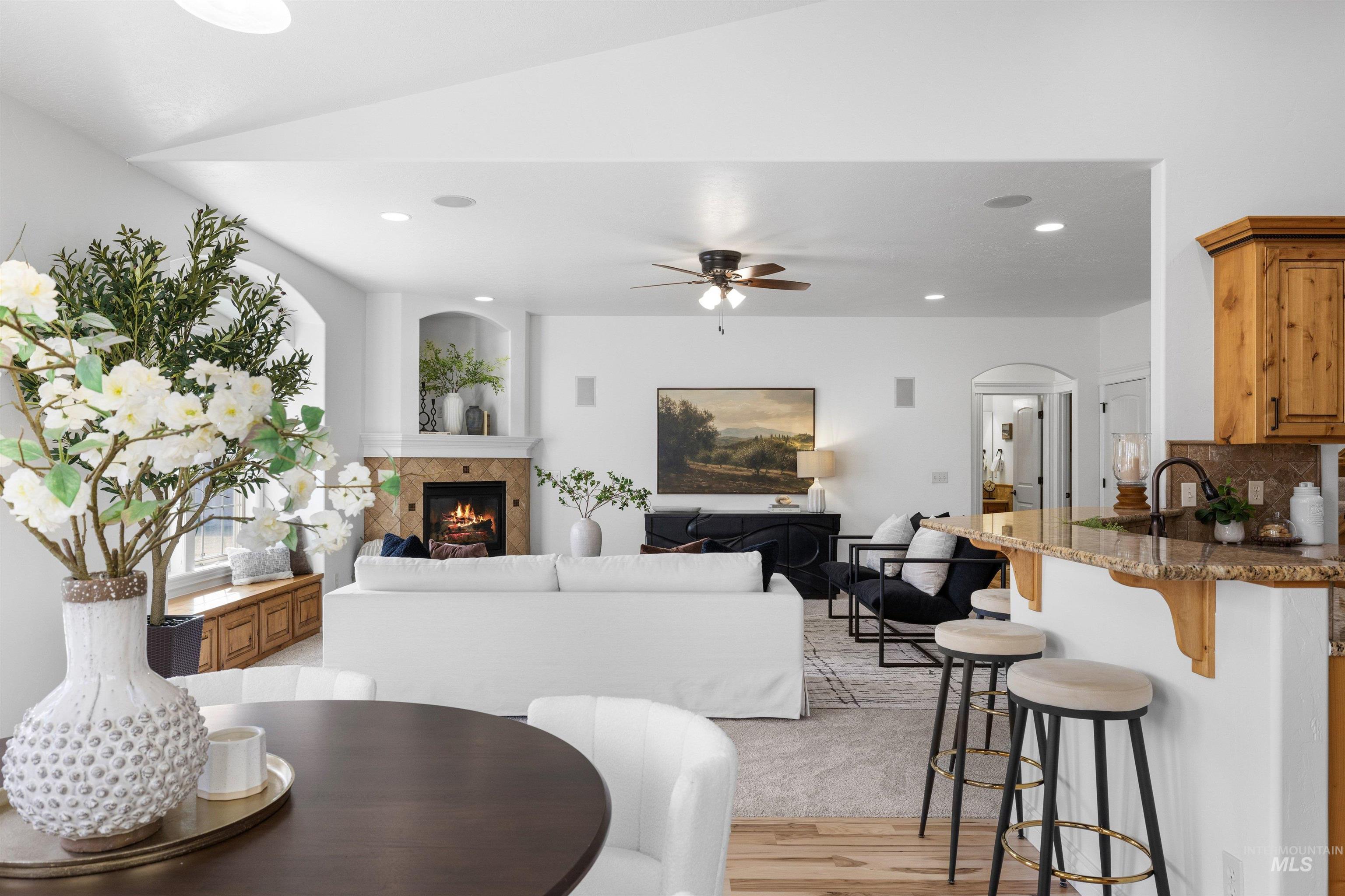 7534 N Misty Cove Avenue