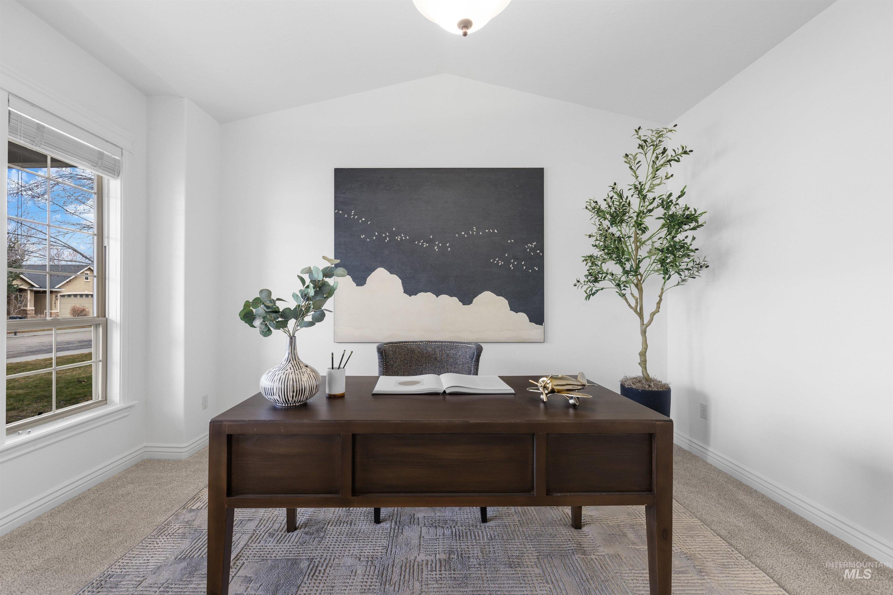 7534 N Misty Cove Avenue