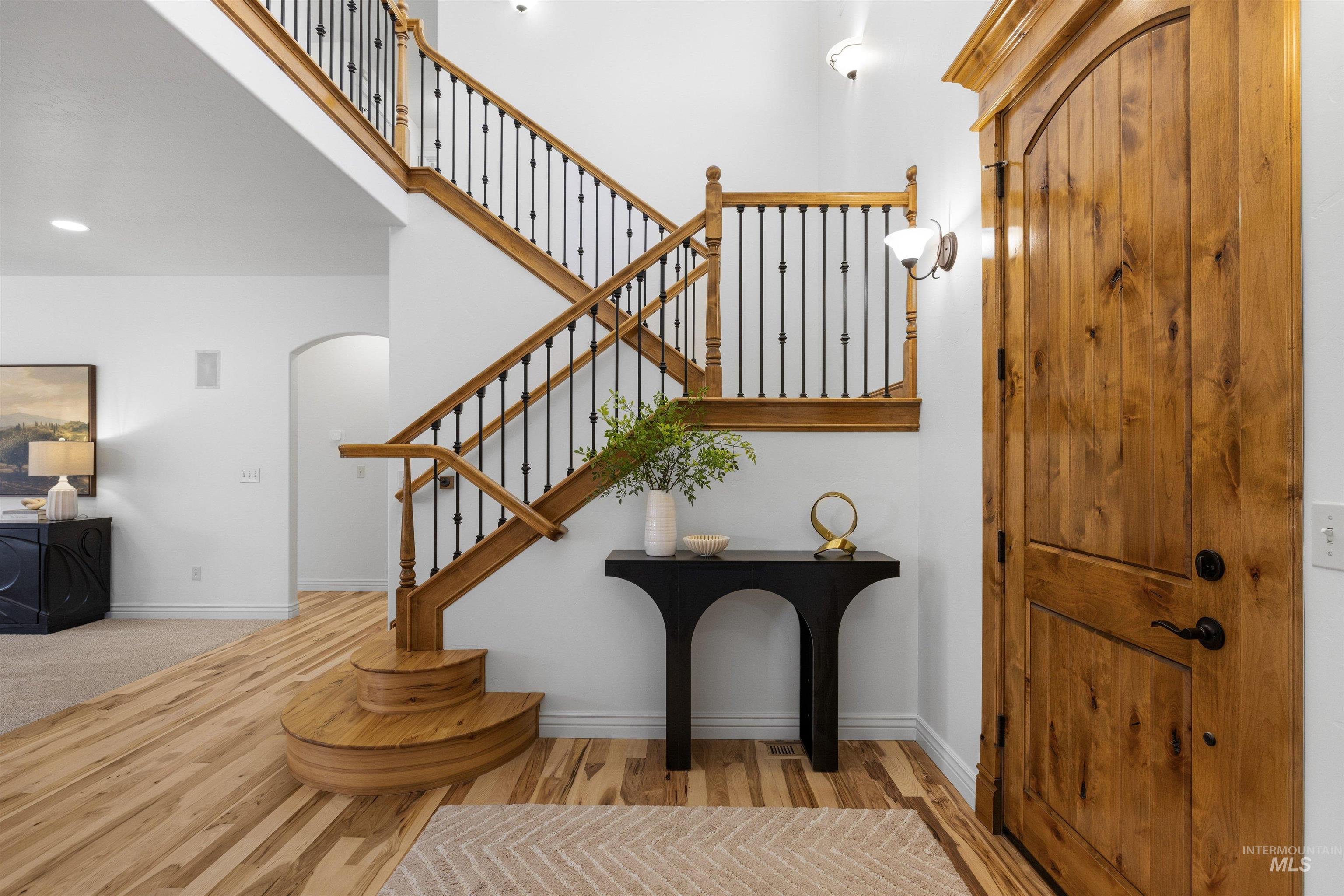 7534 N Misty Cove Avenue