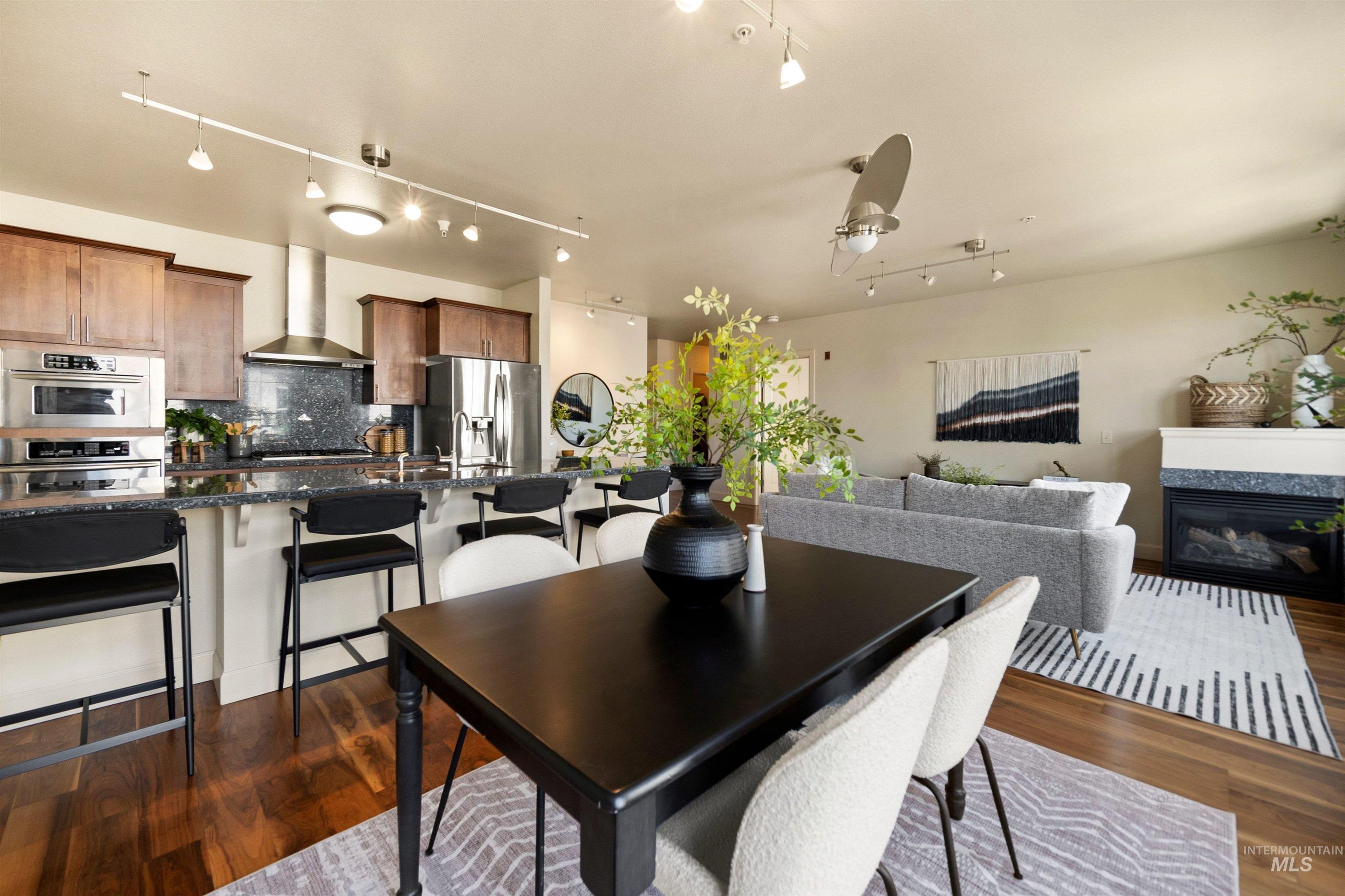 412 S 13th Street Unit: 415