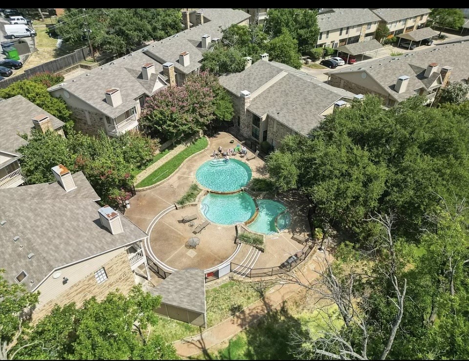 14333 Preston Road 306