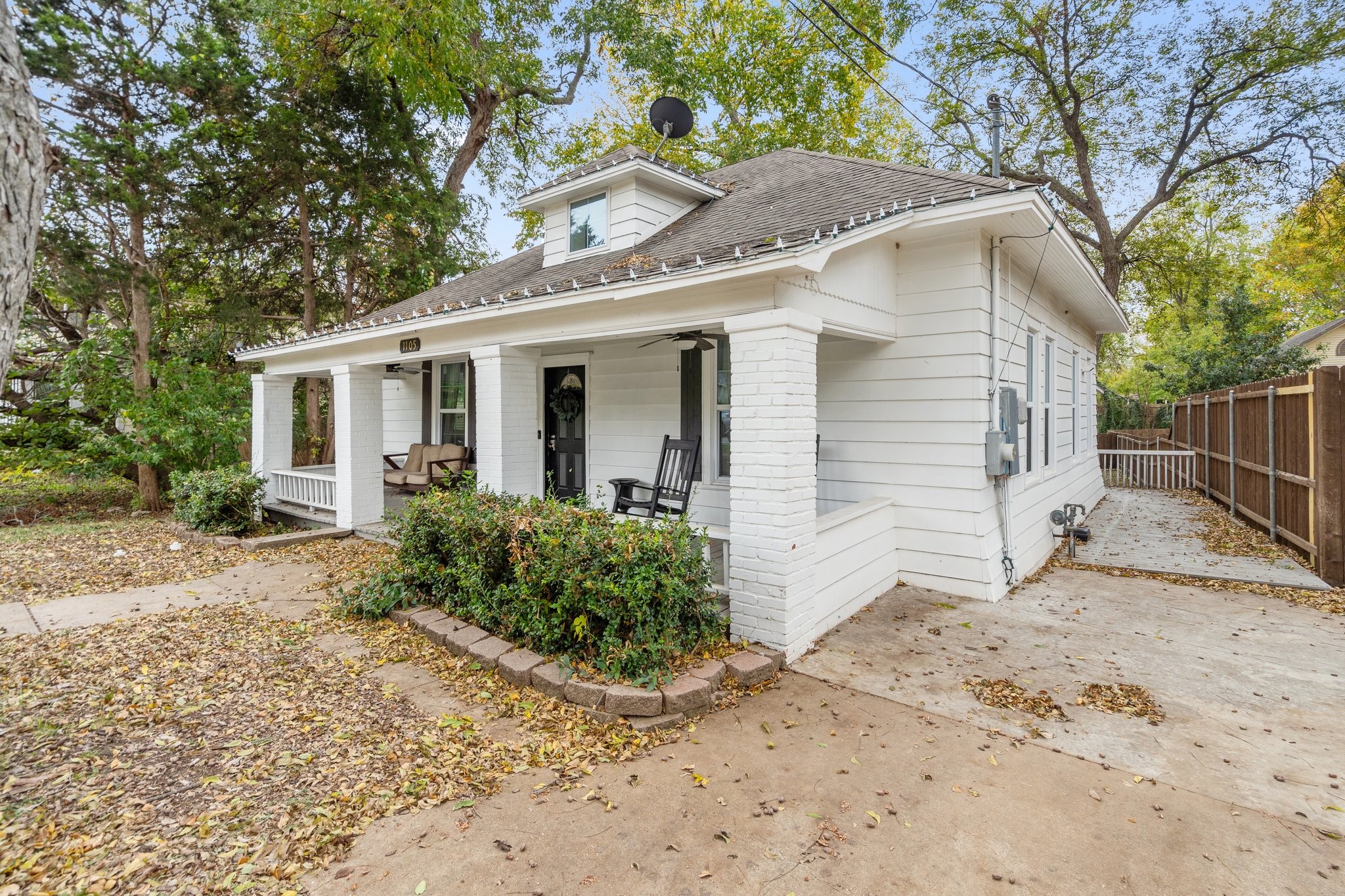 1105 W Main Street