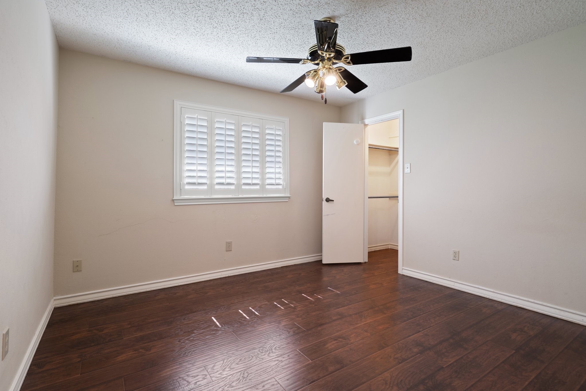 1306 Boardwalk Street