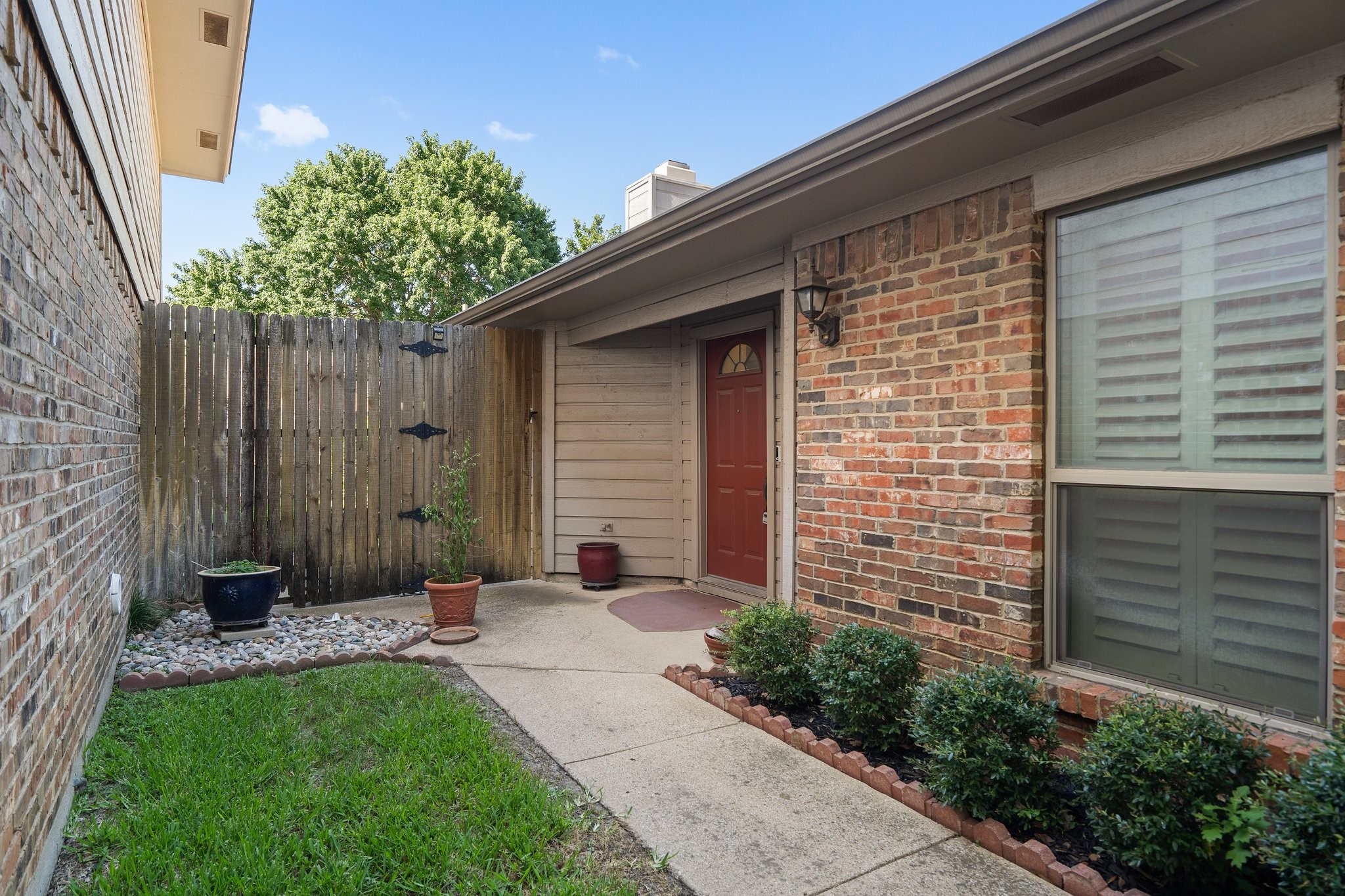 1306 Boardwalk Street