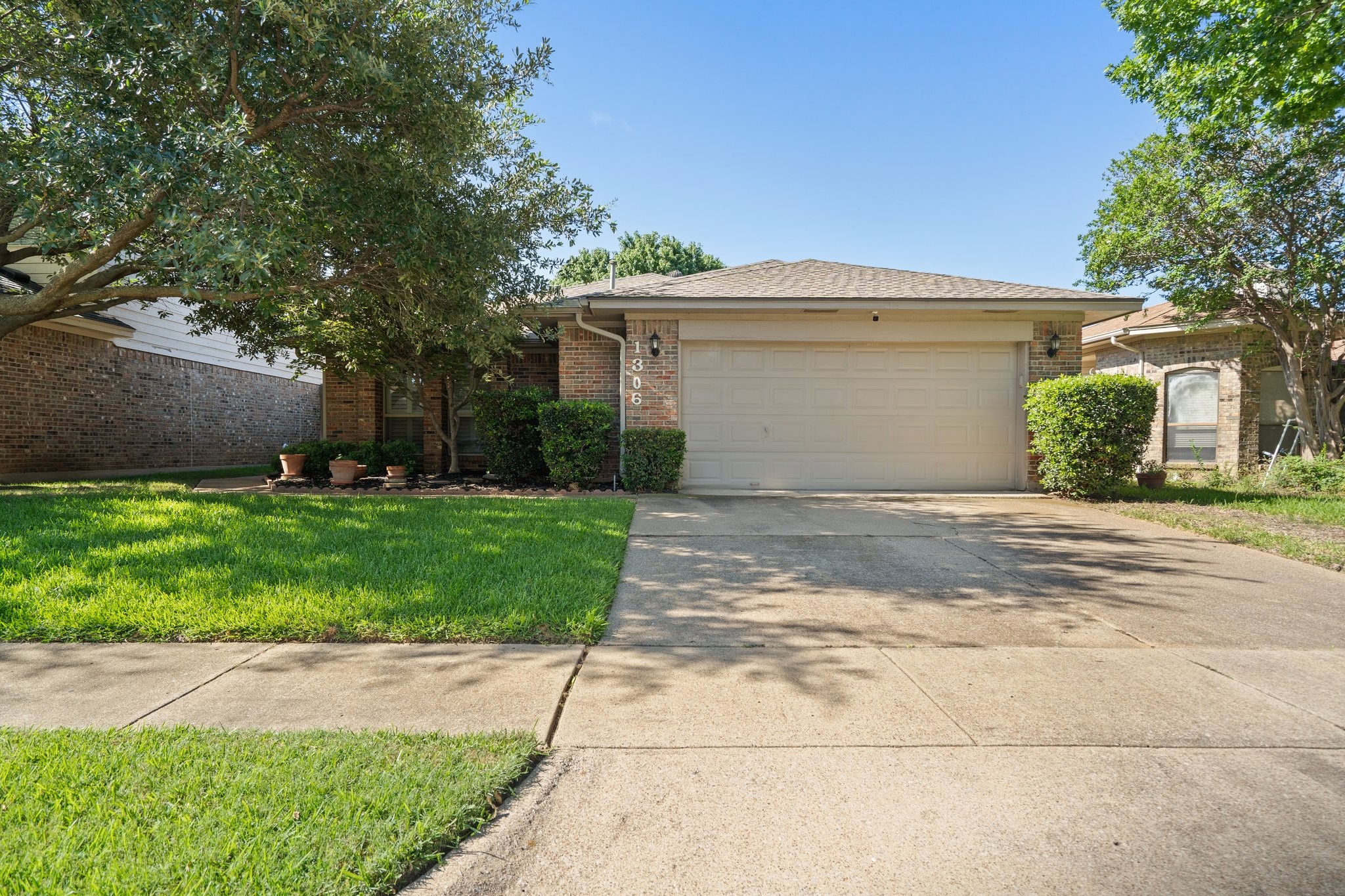 1306 Boardwalk Street