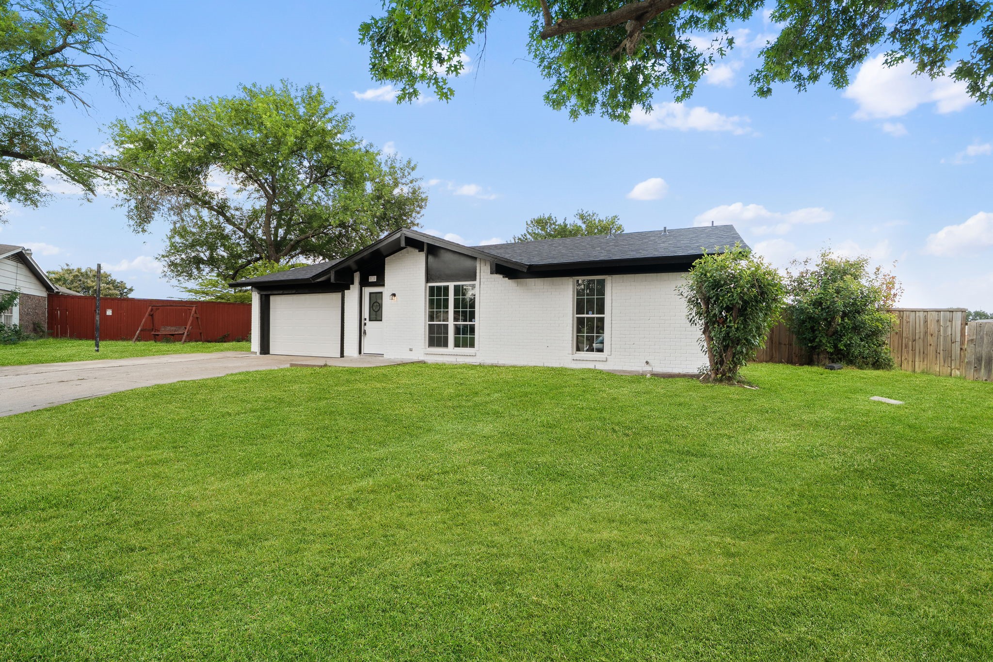 2118 Lamont Drive