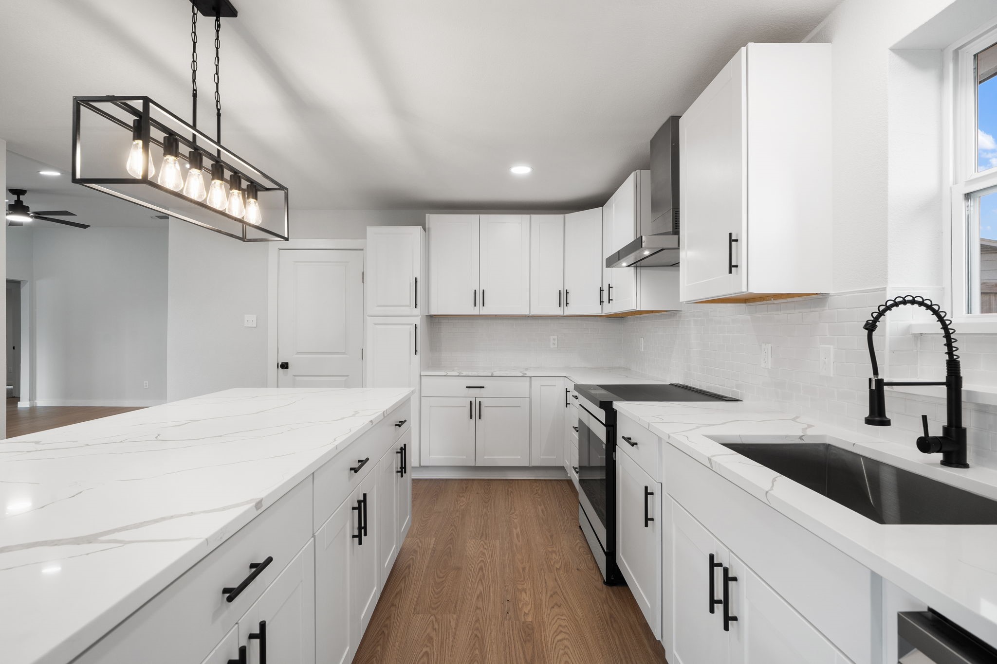 2118 Lamont Drive