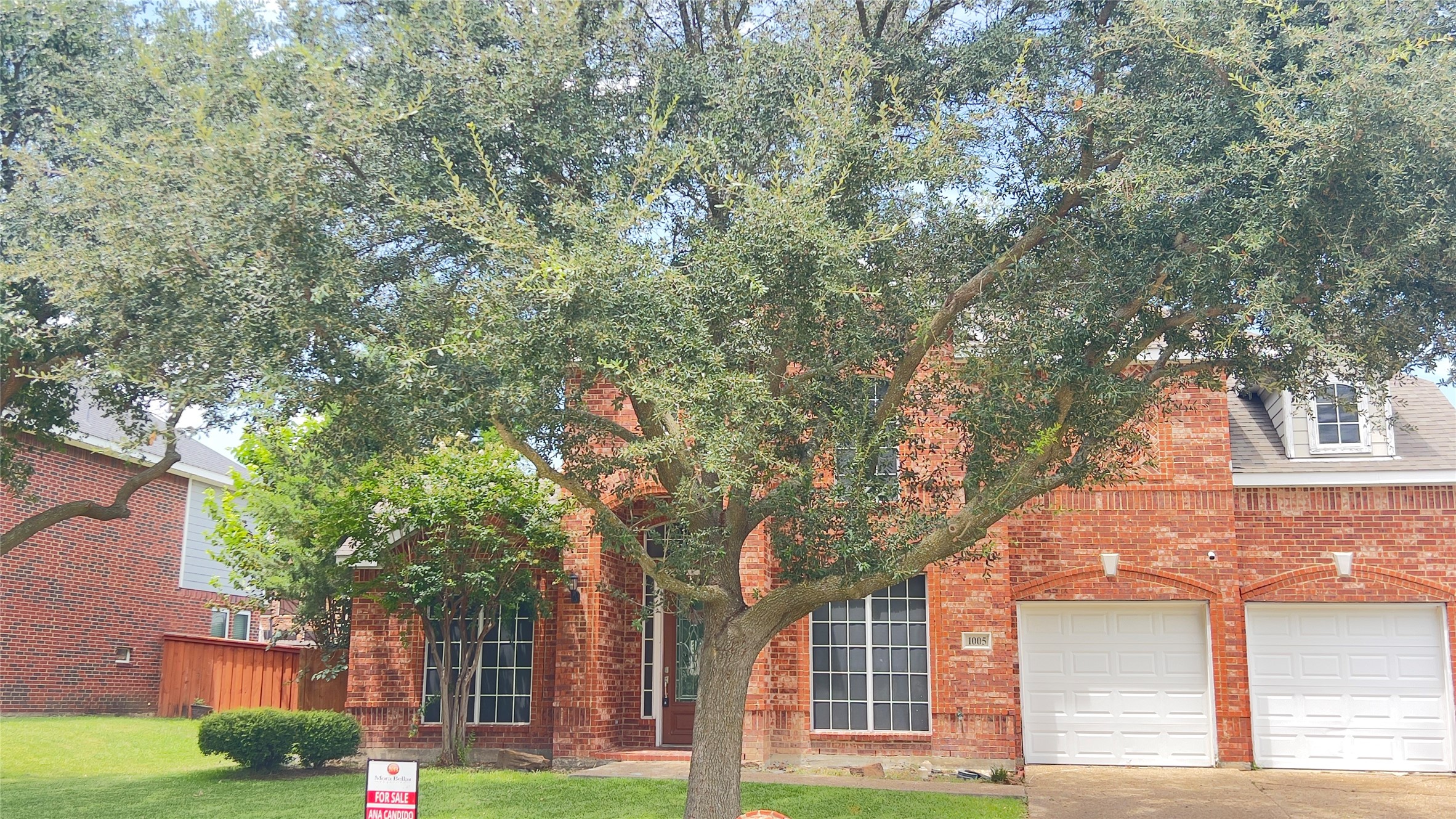 1005 Raspberry Lane