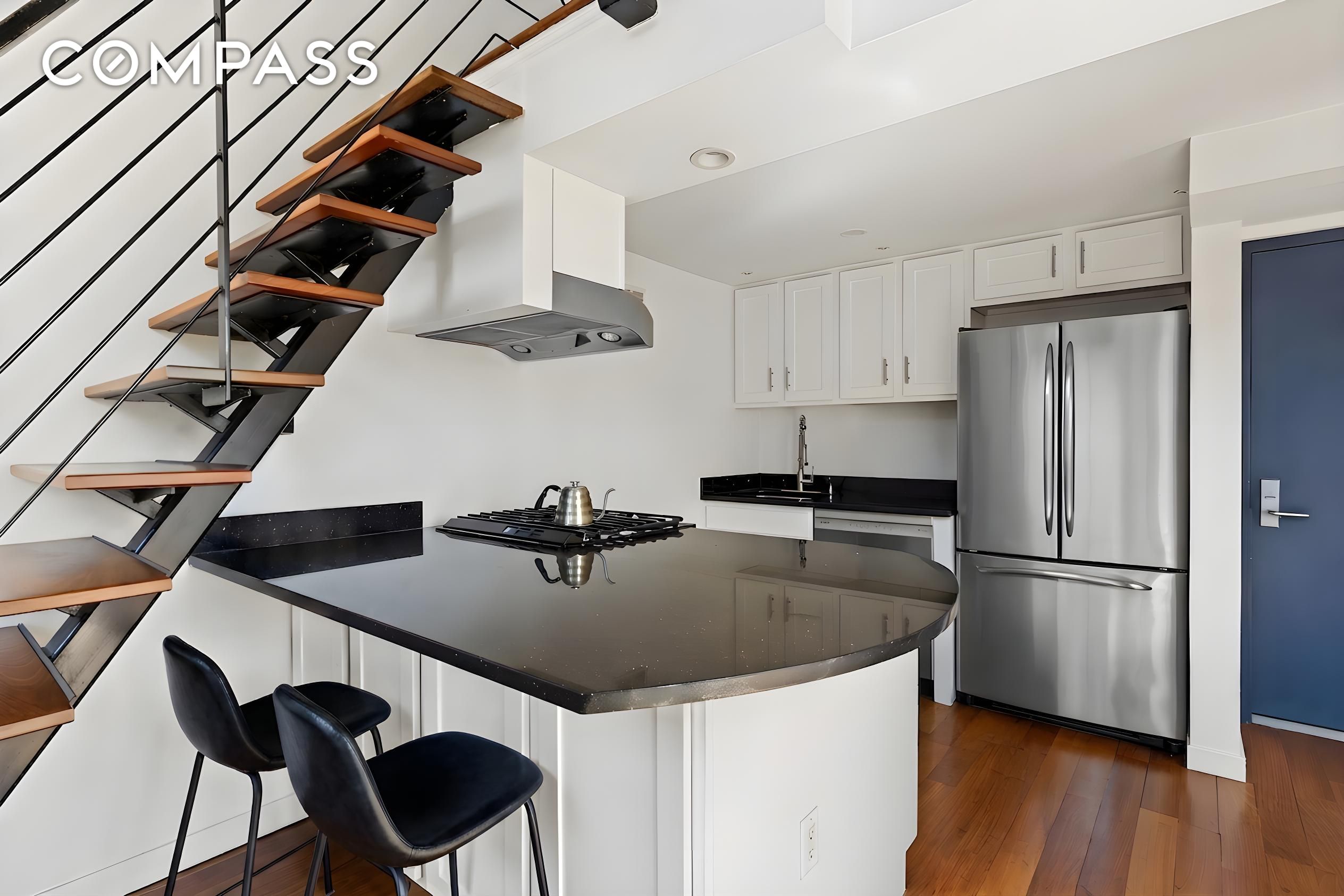 335 Warren Street 401