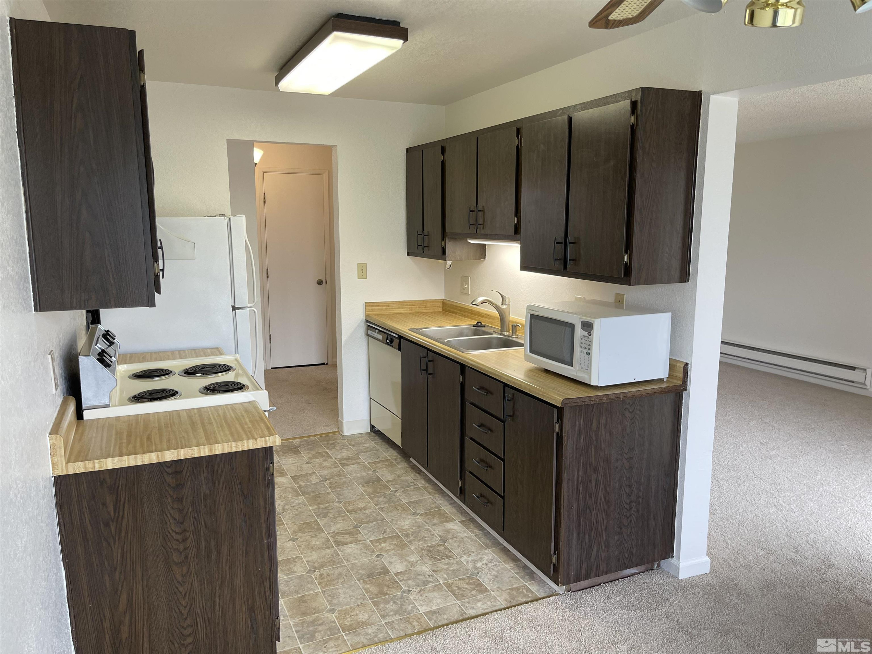 3939 Clear Acre Lane, 232