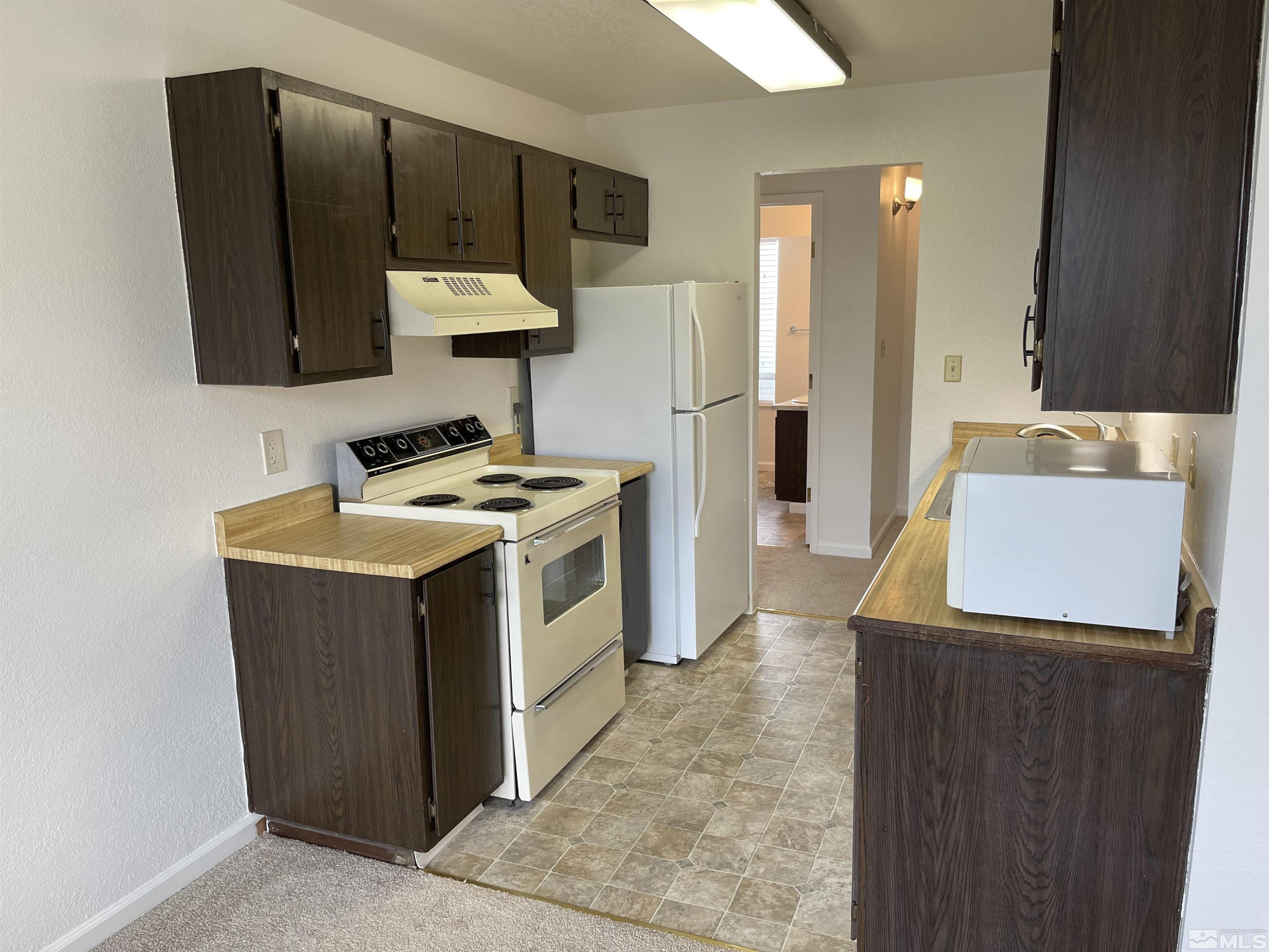 3939 Clear Acre Lane, 232