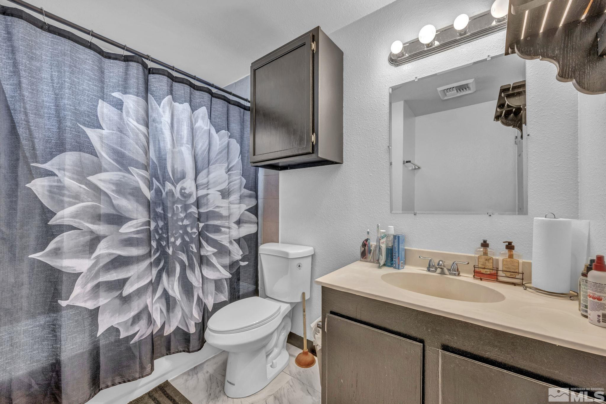 3760 Peregrine Circle