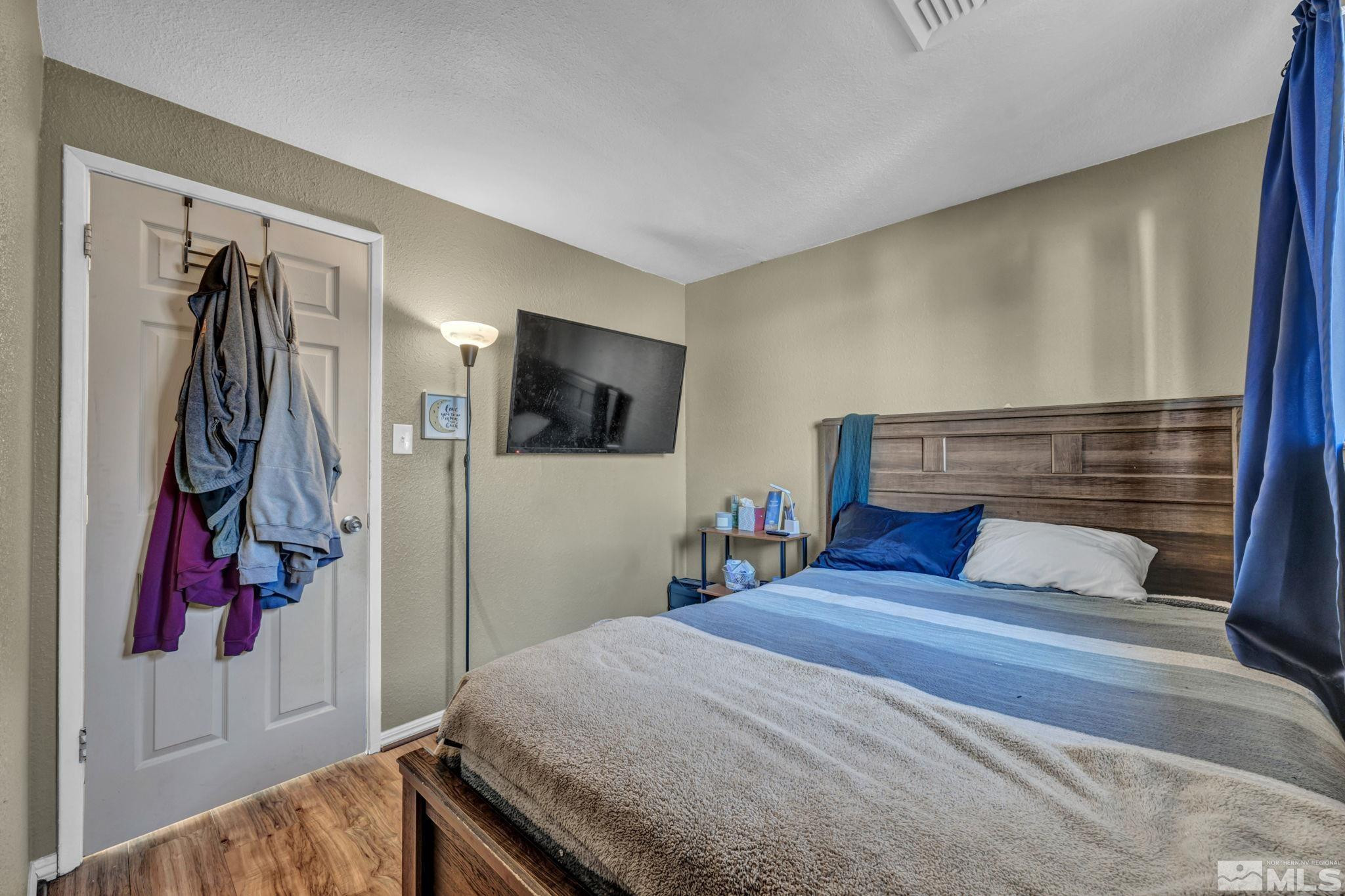 3760 Peregrine Circle