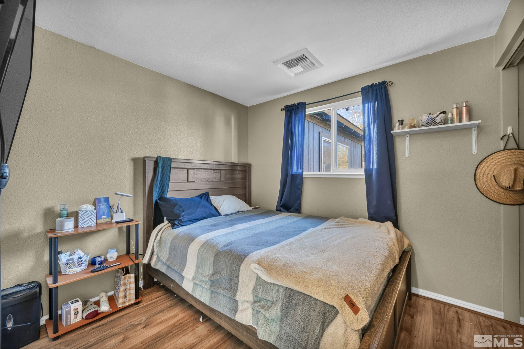 3760 Peregrine Circle