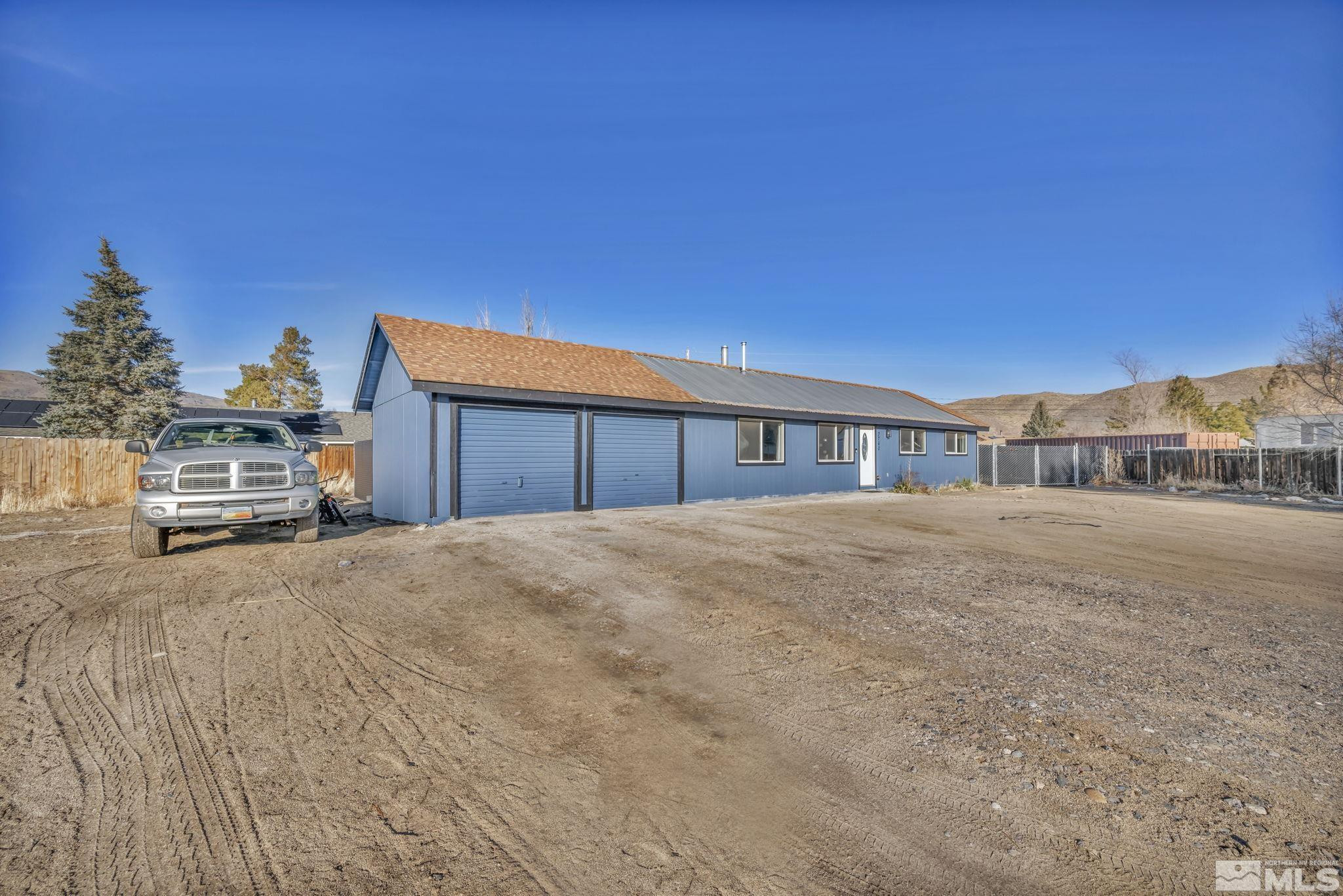 3760 Peregrine Circle