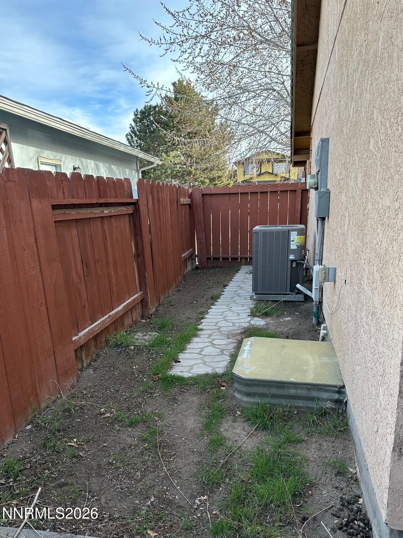 4185 Mira Loma Drive