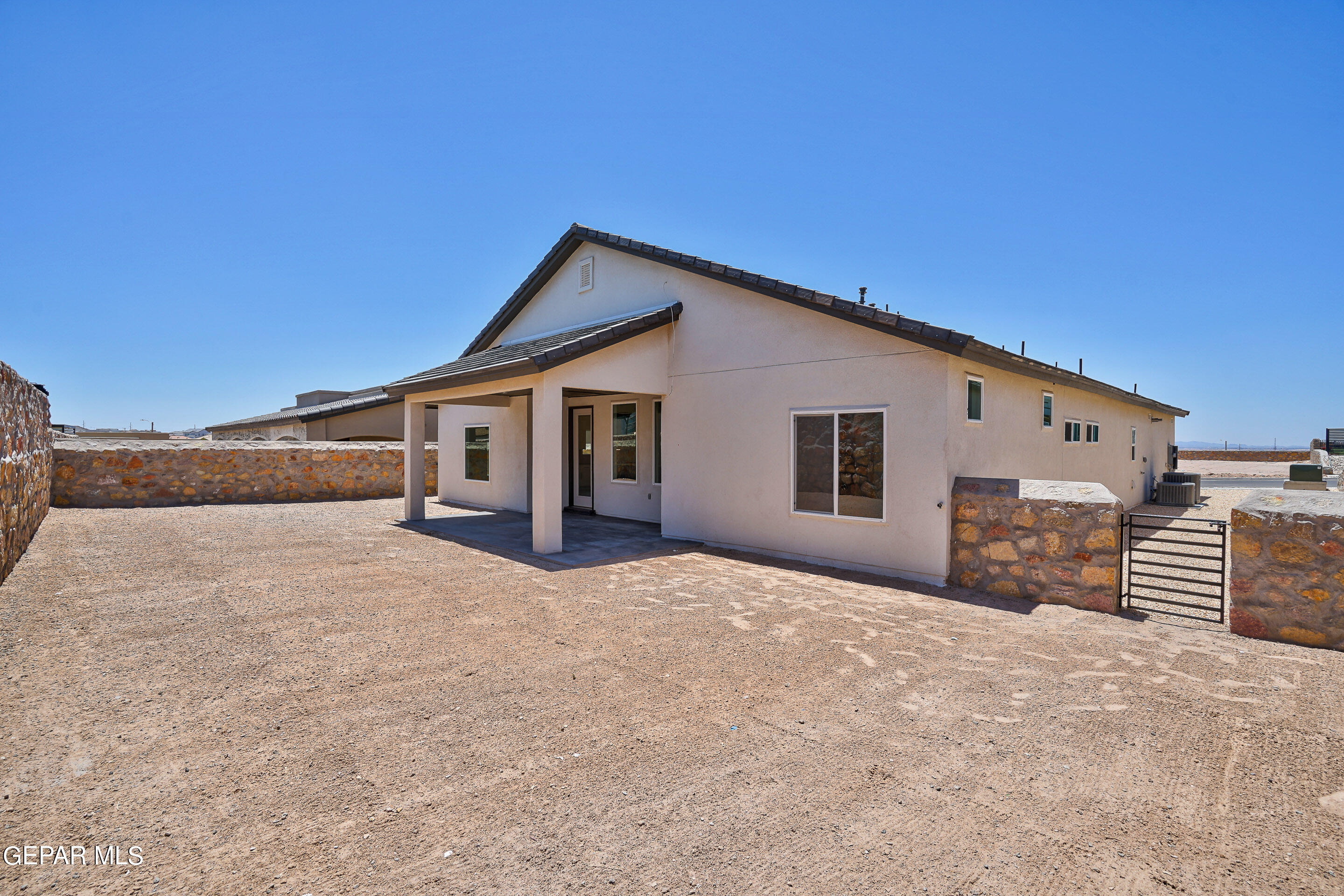 7313 Enchanted Point Drive