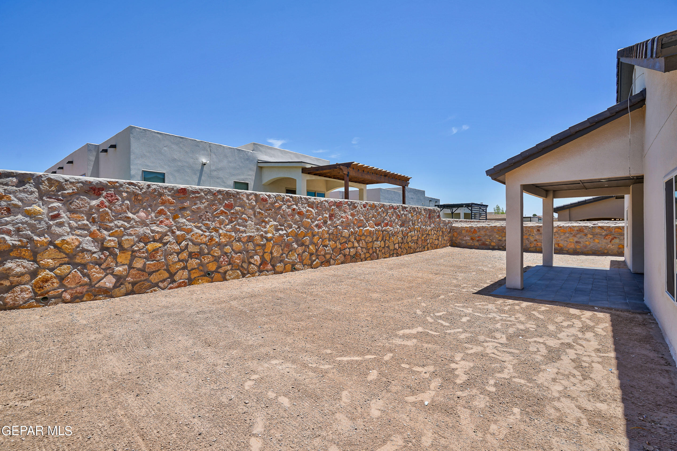 7313 Enchanted Point Drive