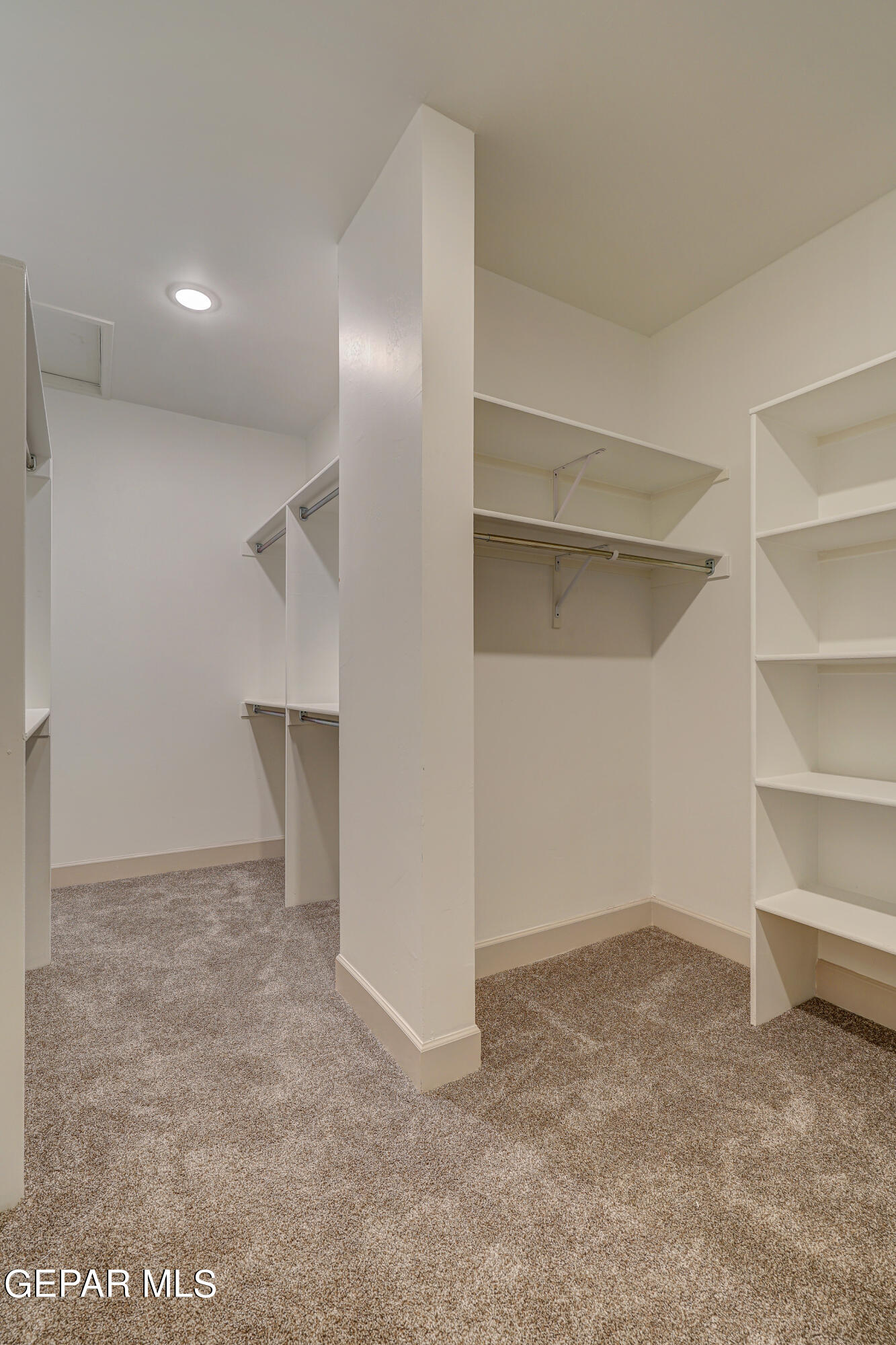 7313 Enchanted Point Drive