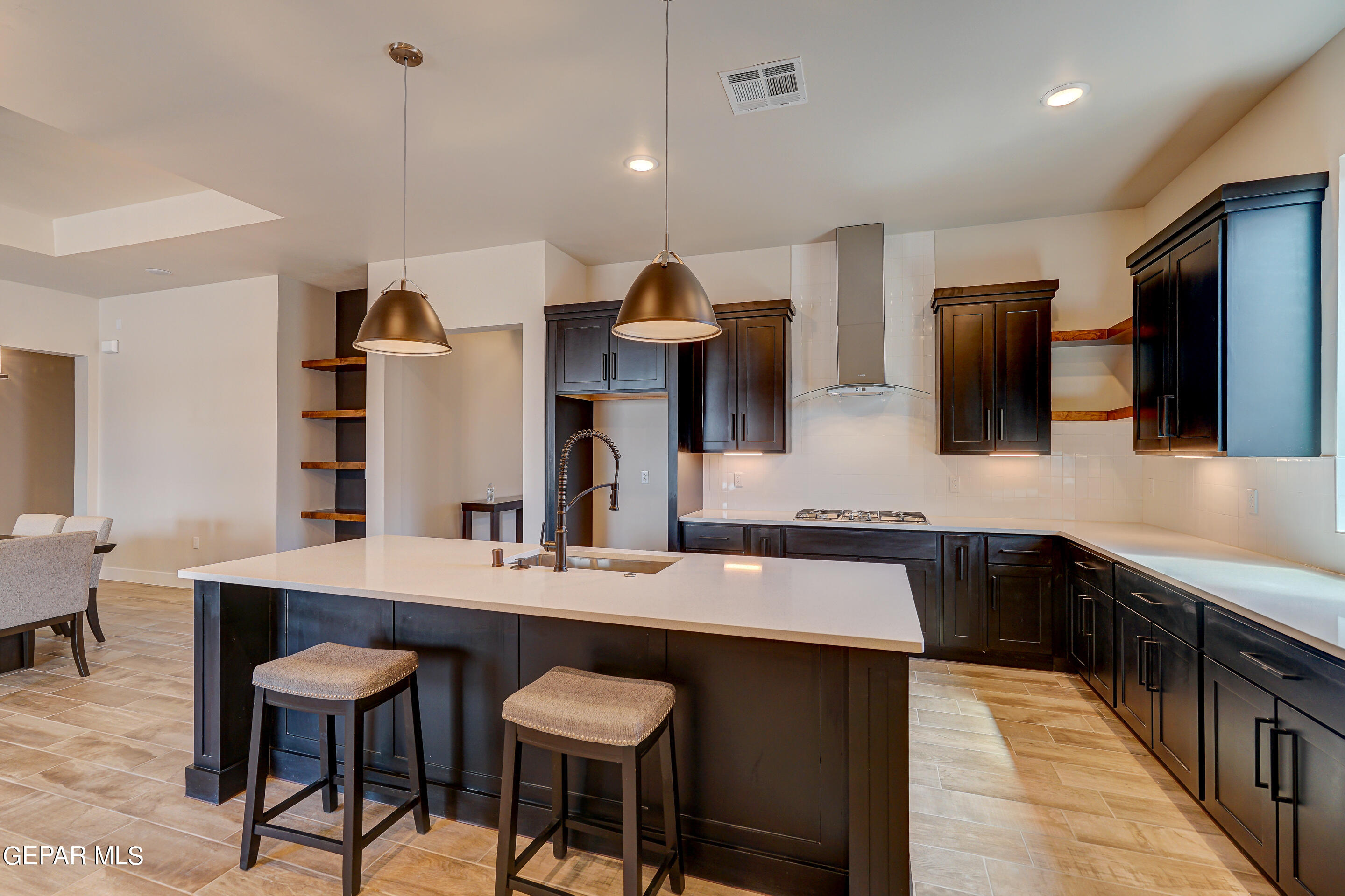7305 Enchanted Point Drive