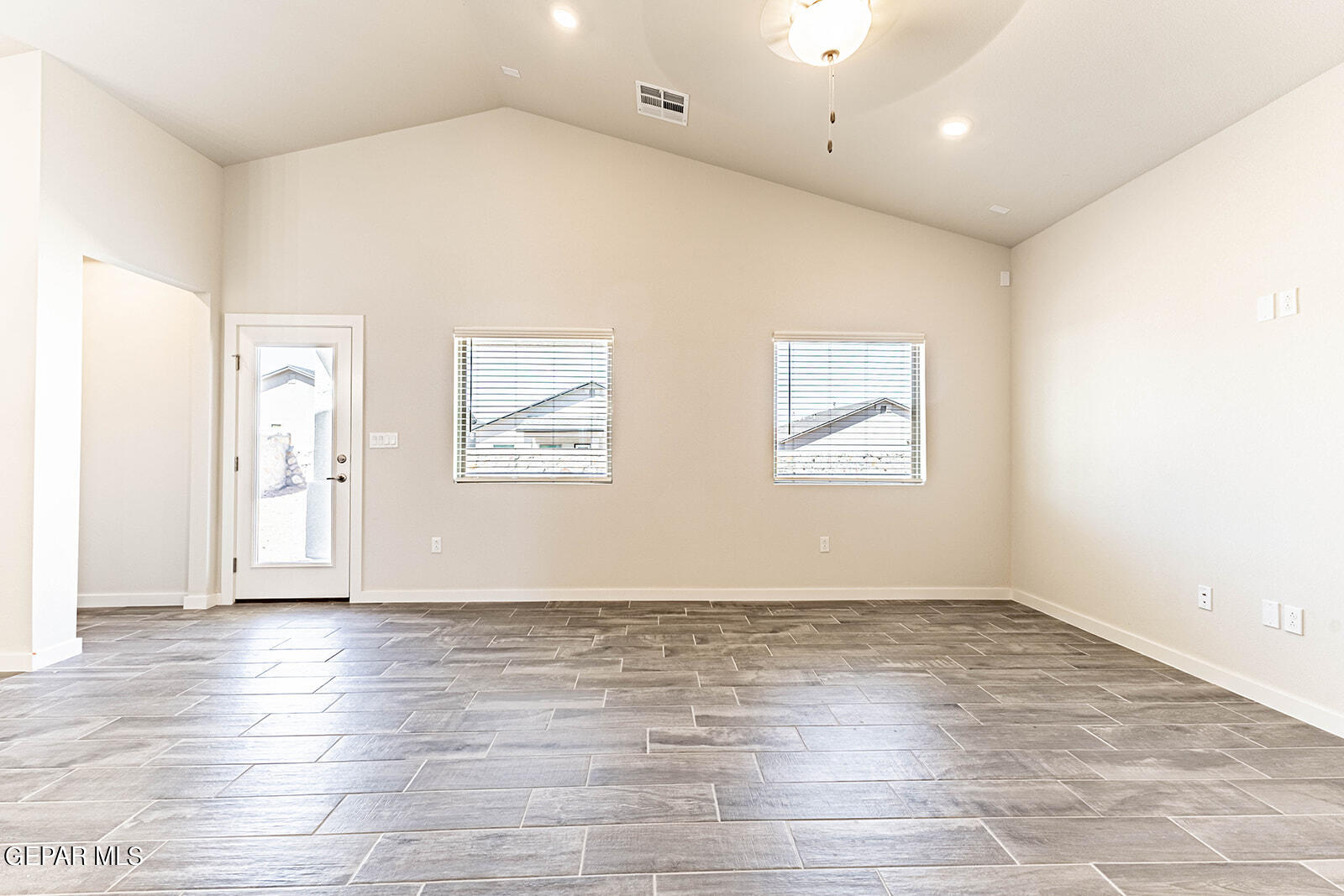 562 Osier Drive