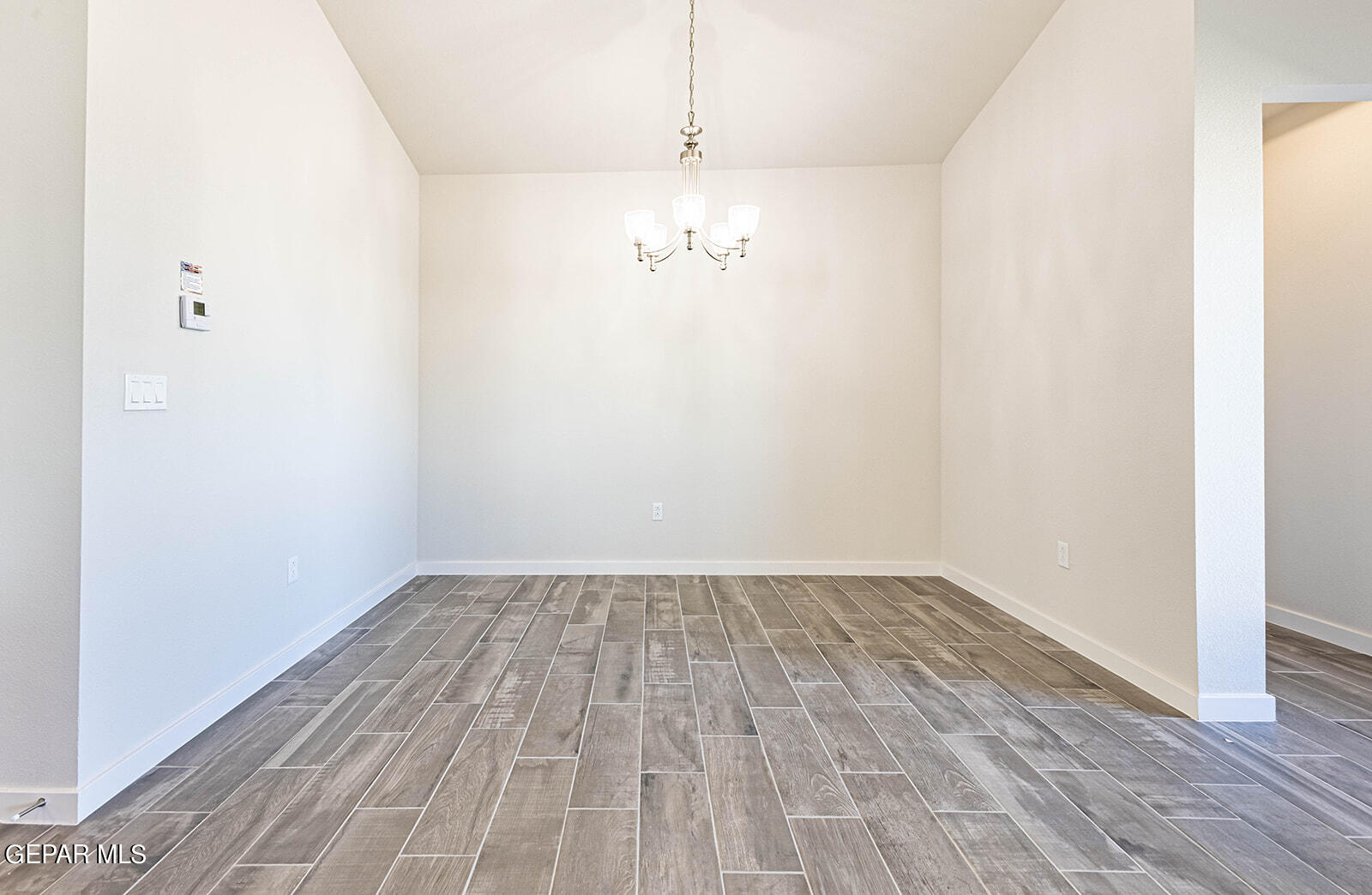 562 Osier Drive