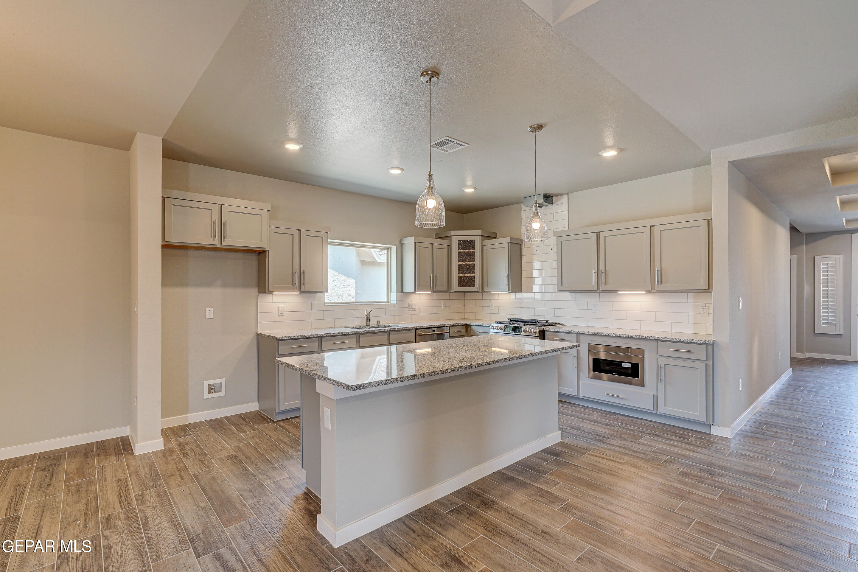 586 Osier Drive