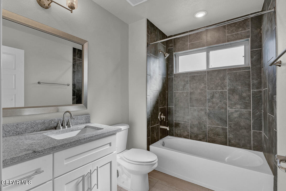 7309 Enchanted Point Drive