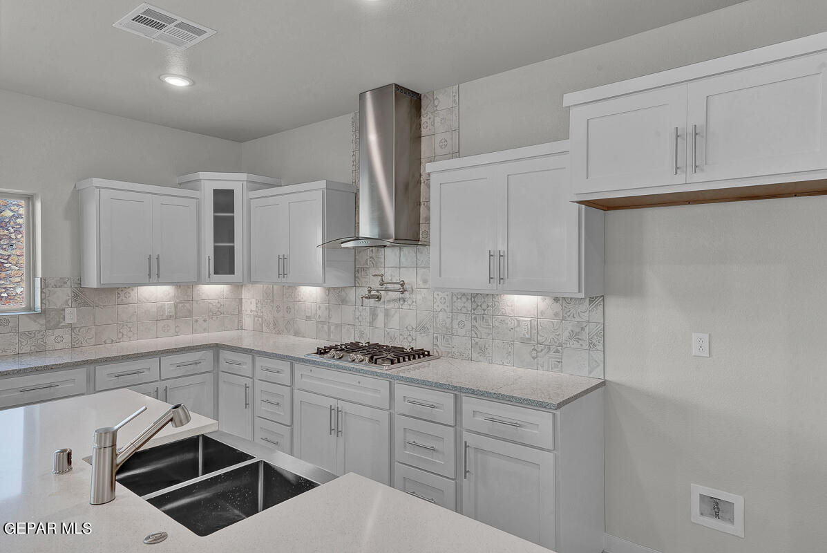 7309 Enchanted Point Drive