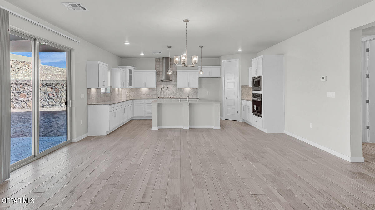 7309 Enchanted Point Drive