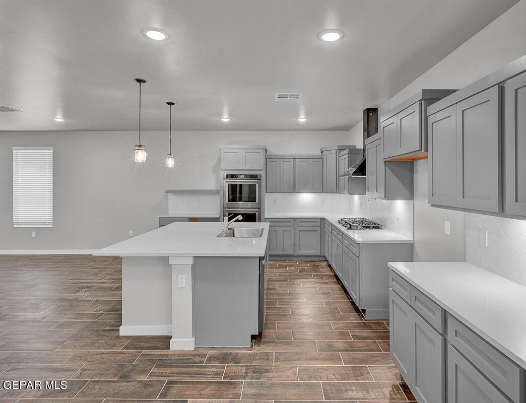 7317 Enchanted Point Drive