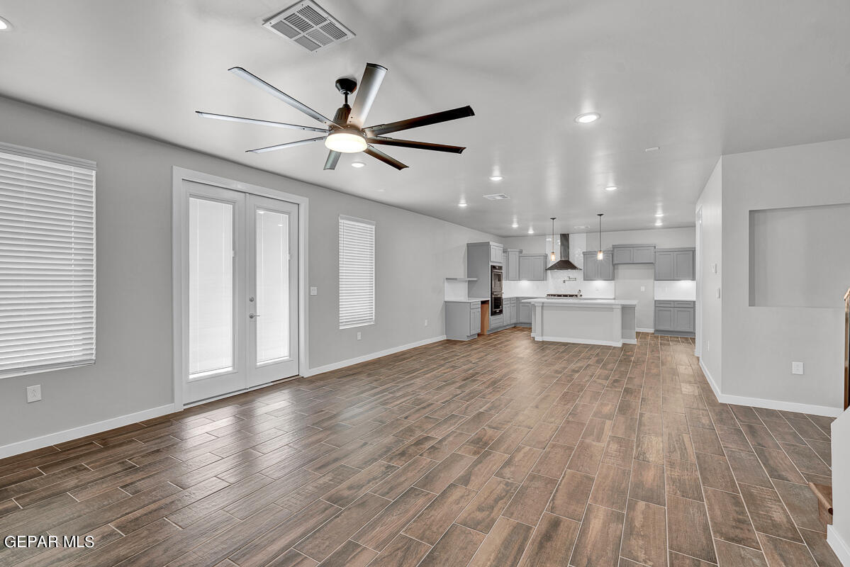 7317 Enchanted Point Drive
