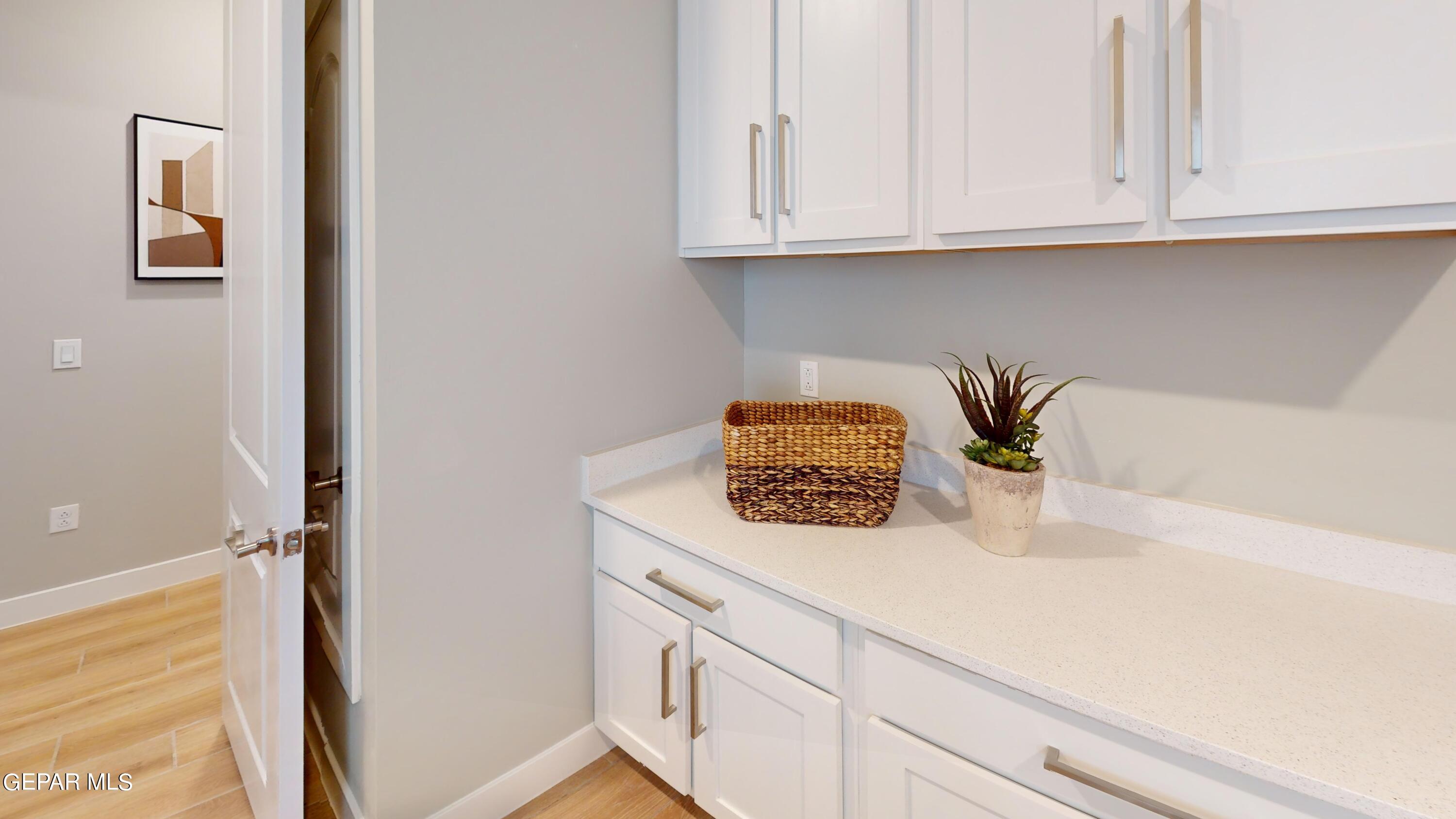 7317 Enchanted Point Drive