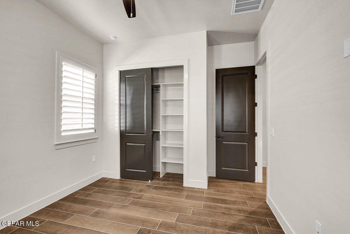 7325 Enchanted Point Drive