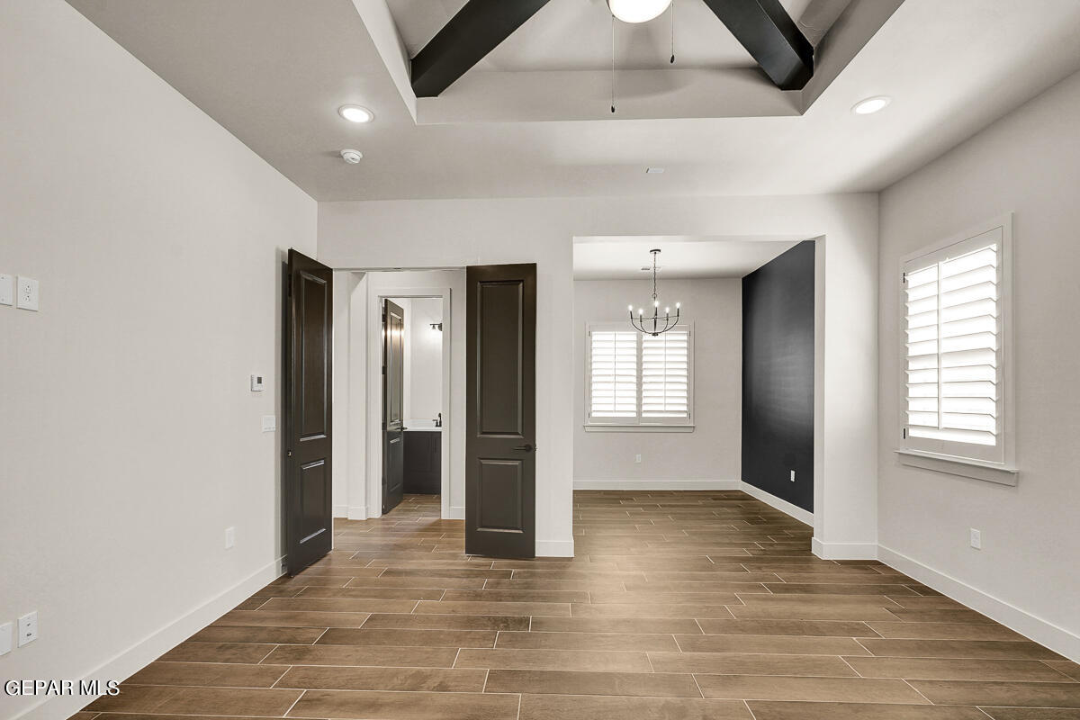 7325 Enchanted Point Drive