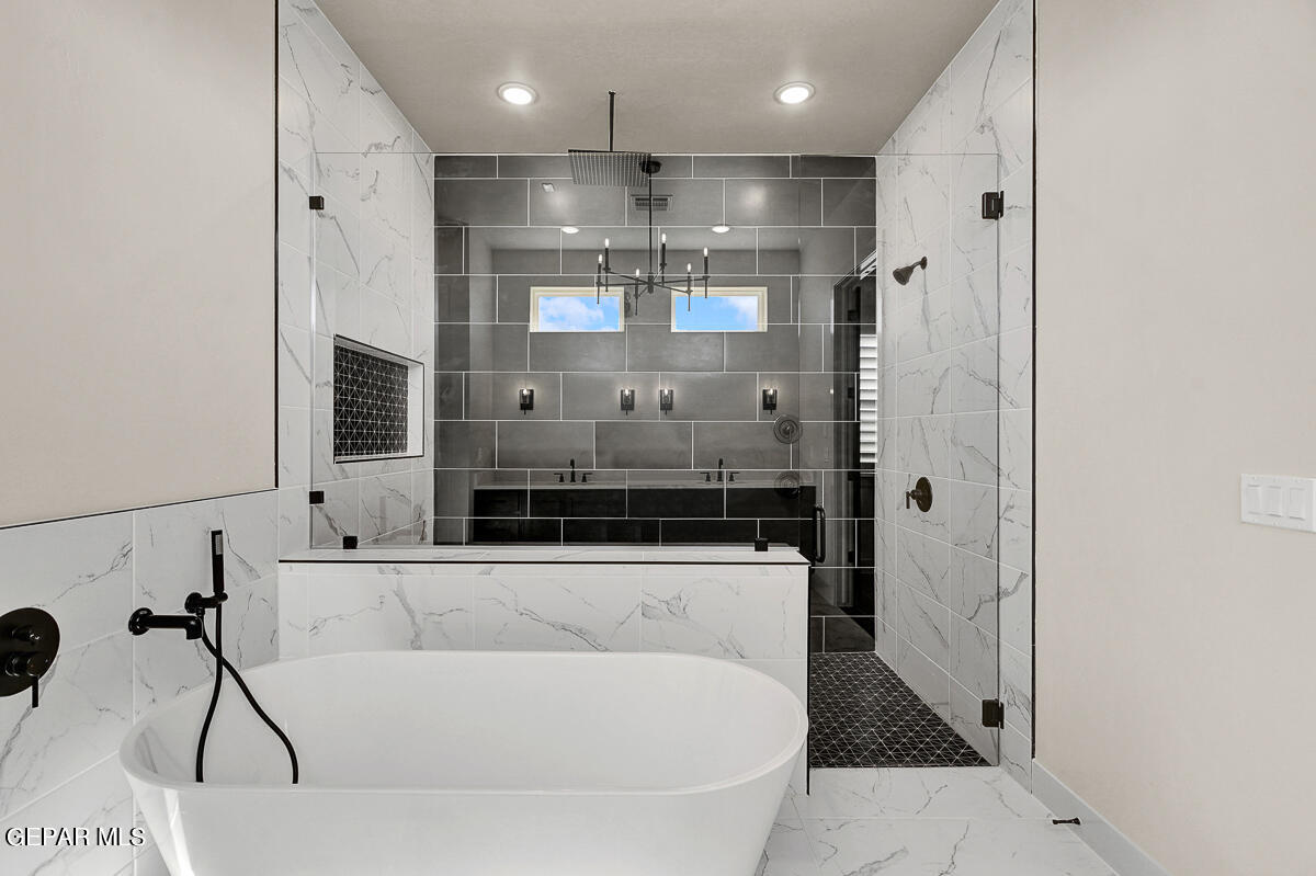 7325 Enchanted Point Drive