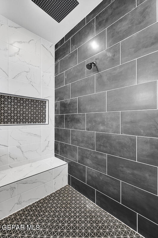 7325 Enchanted Point Drive