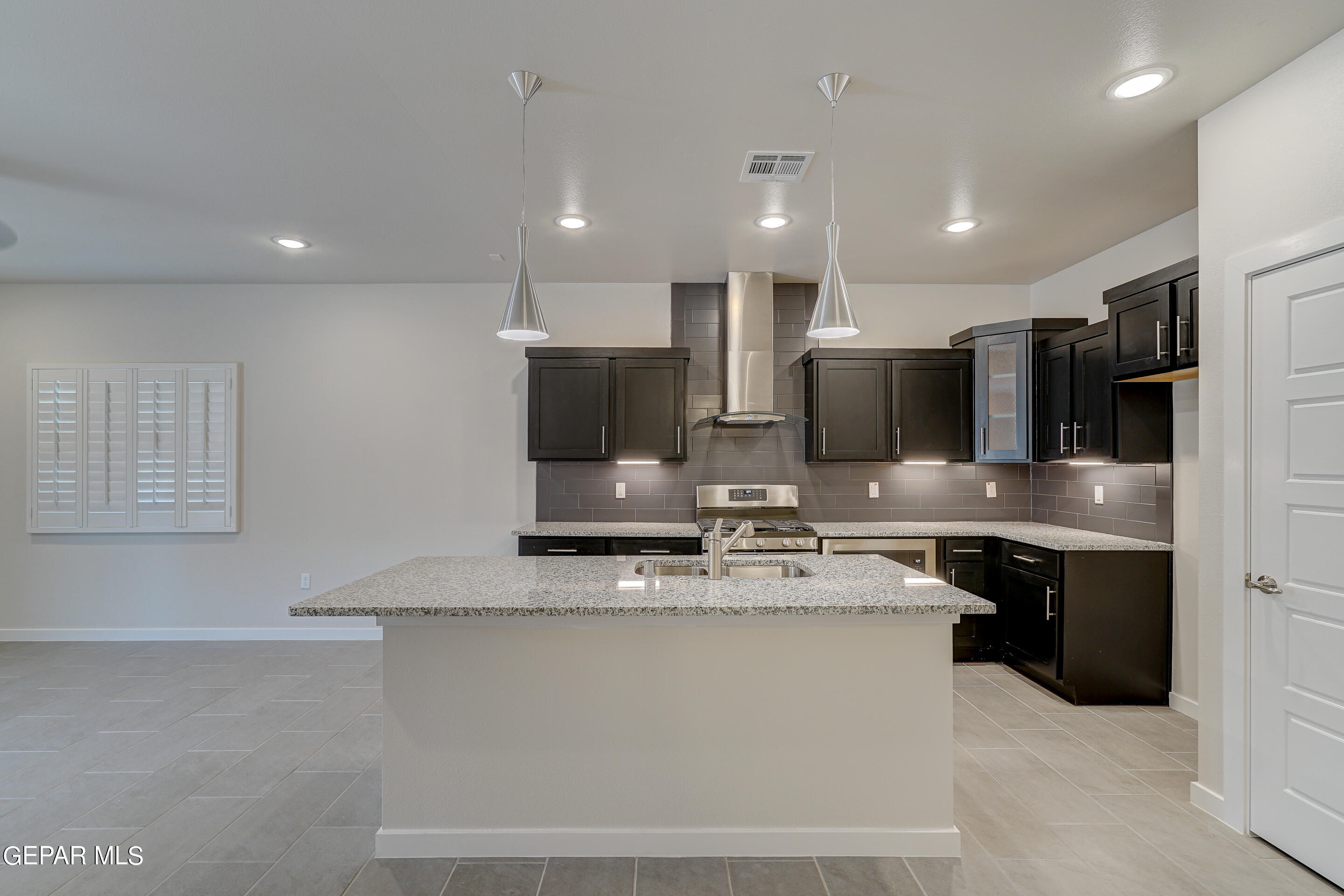 51038 Desert Sunflower Avenue