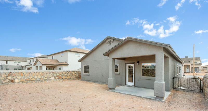51033 Fox Trail Avenue