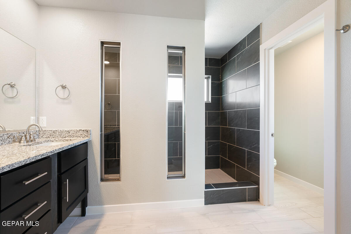 11161 Blazing Star Place