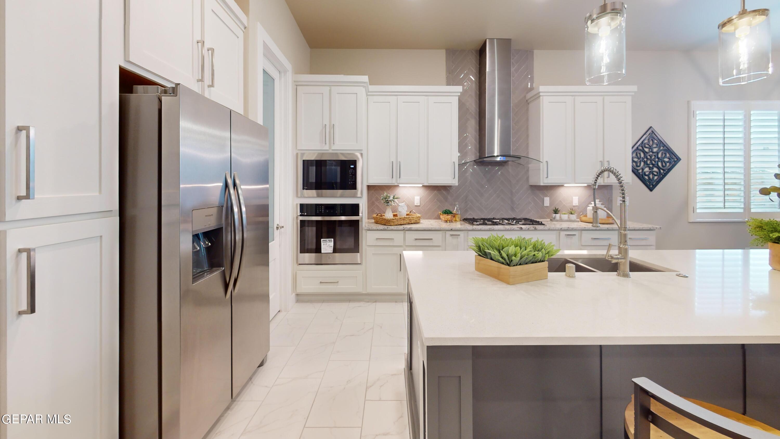 7337 Enchanted Point Drive
