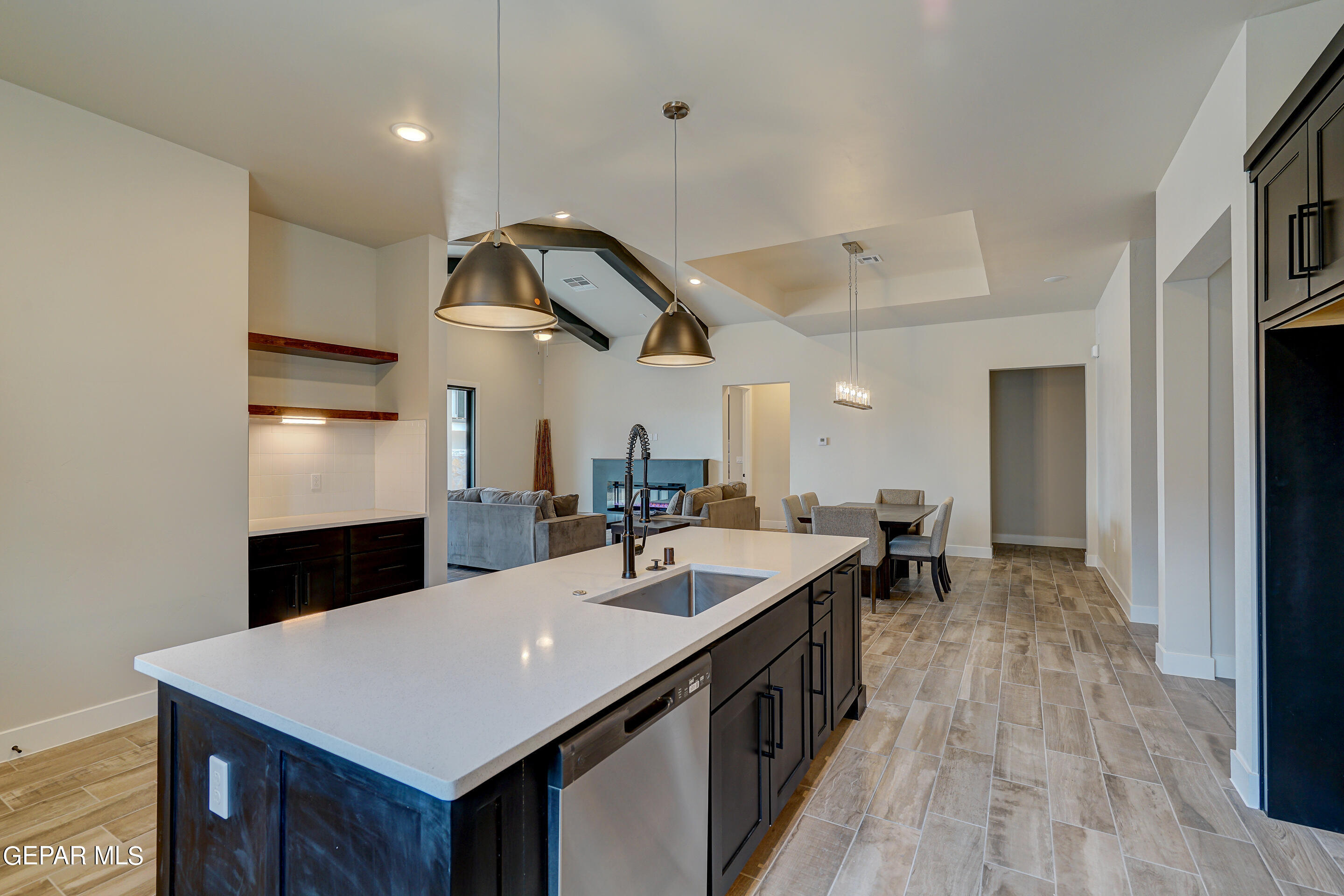 7333 Enchanted Point Drive