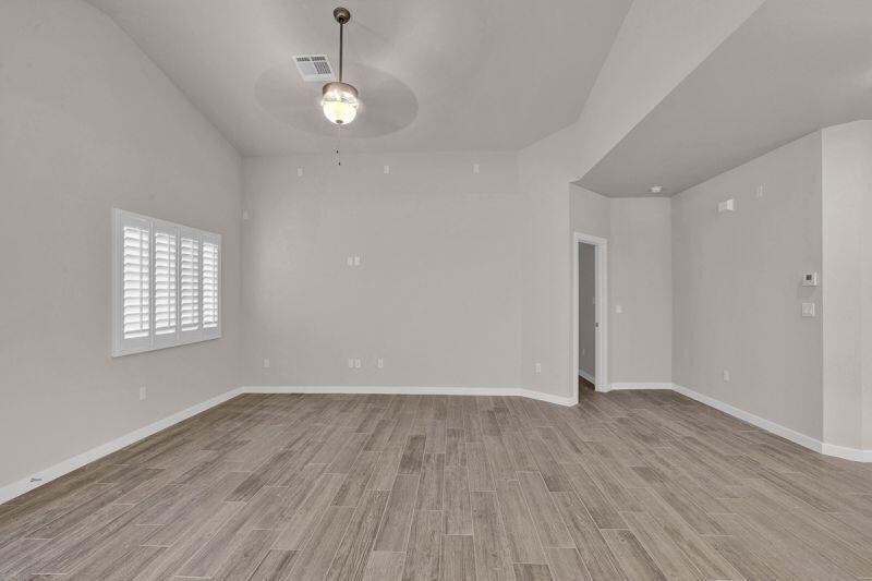 913 Indigo Sky Street