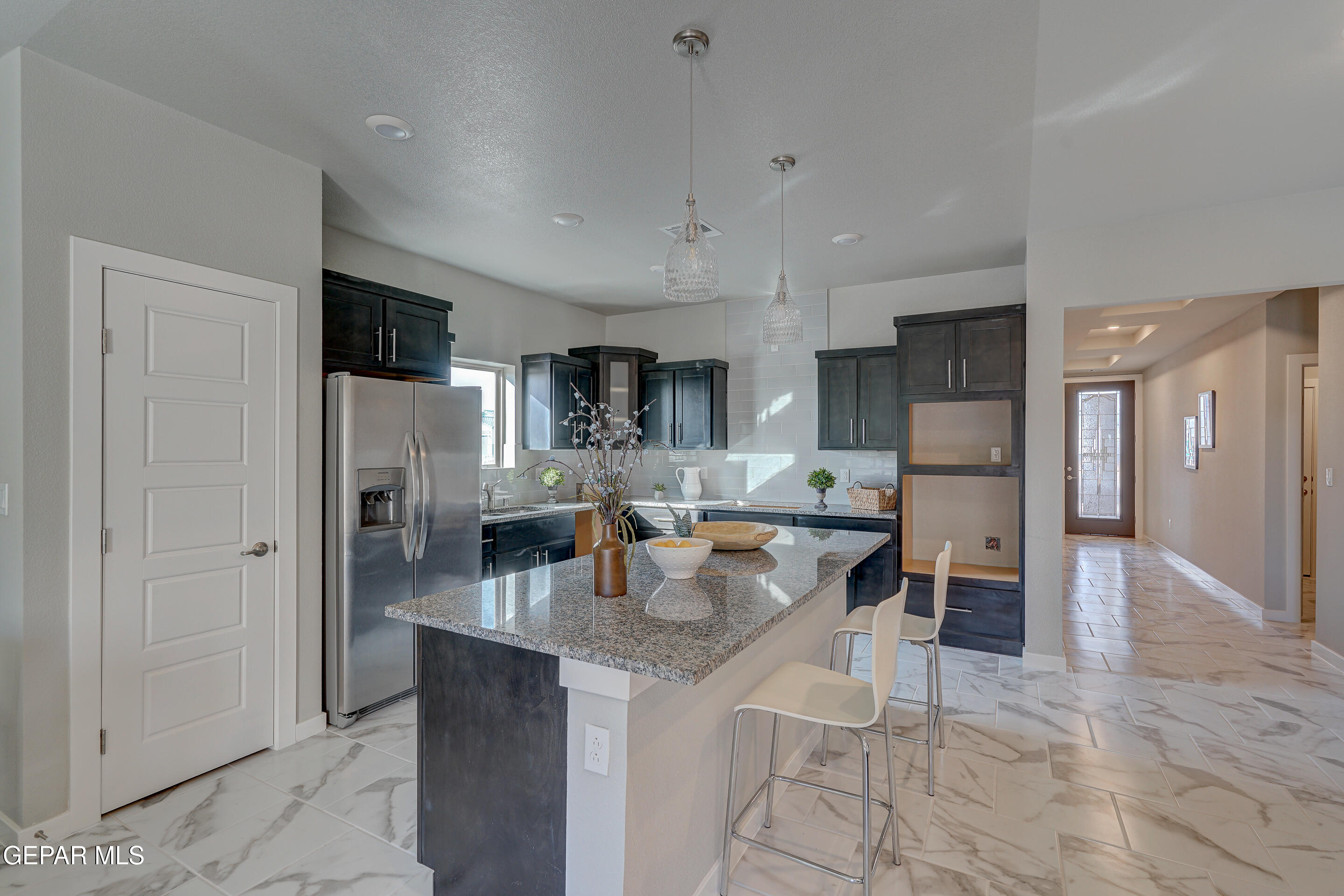 913 Indigo Sky Street