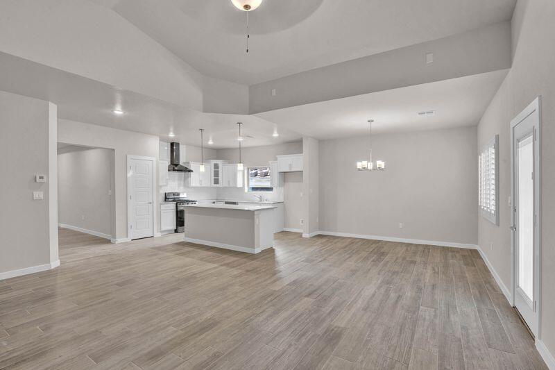 913 Indigo Sky Street