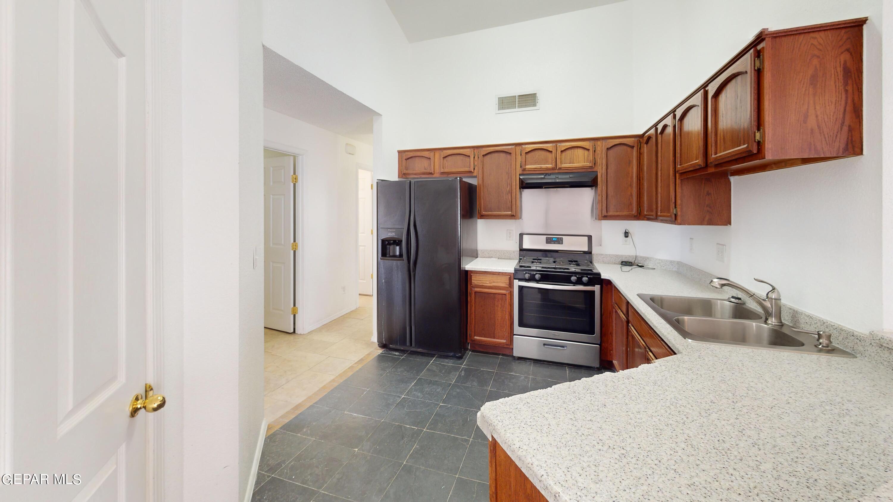 12181 SUN ARBOR Place