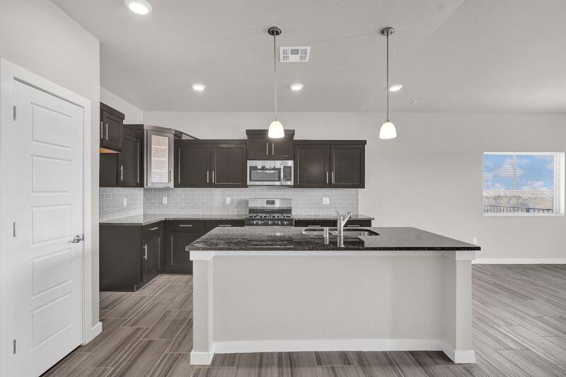 51045 Sand Verbena Avenue