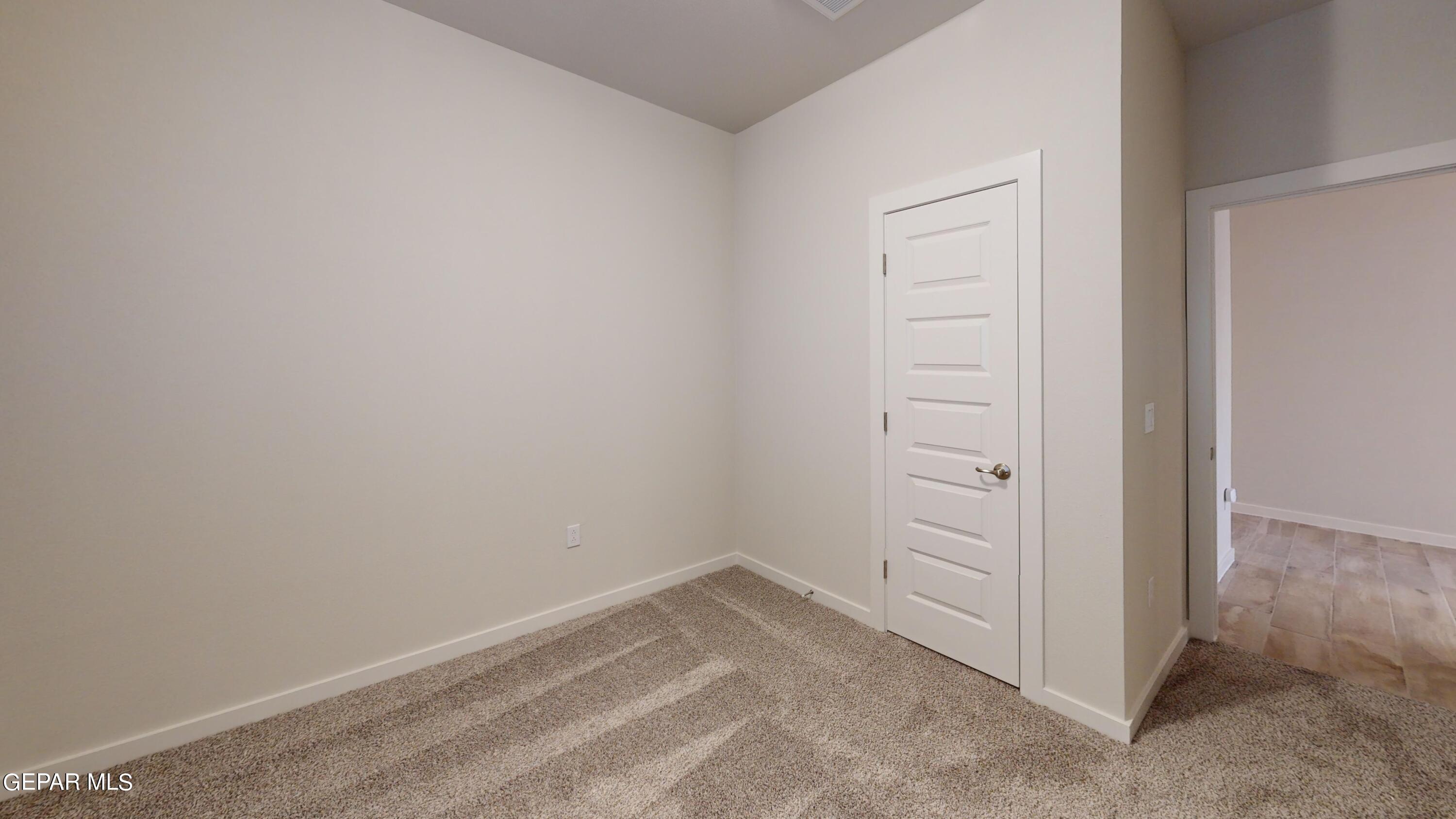 9929 Isla Place