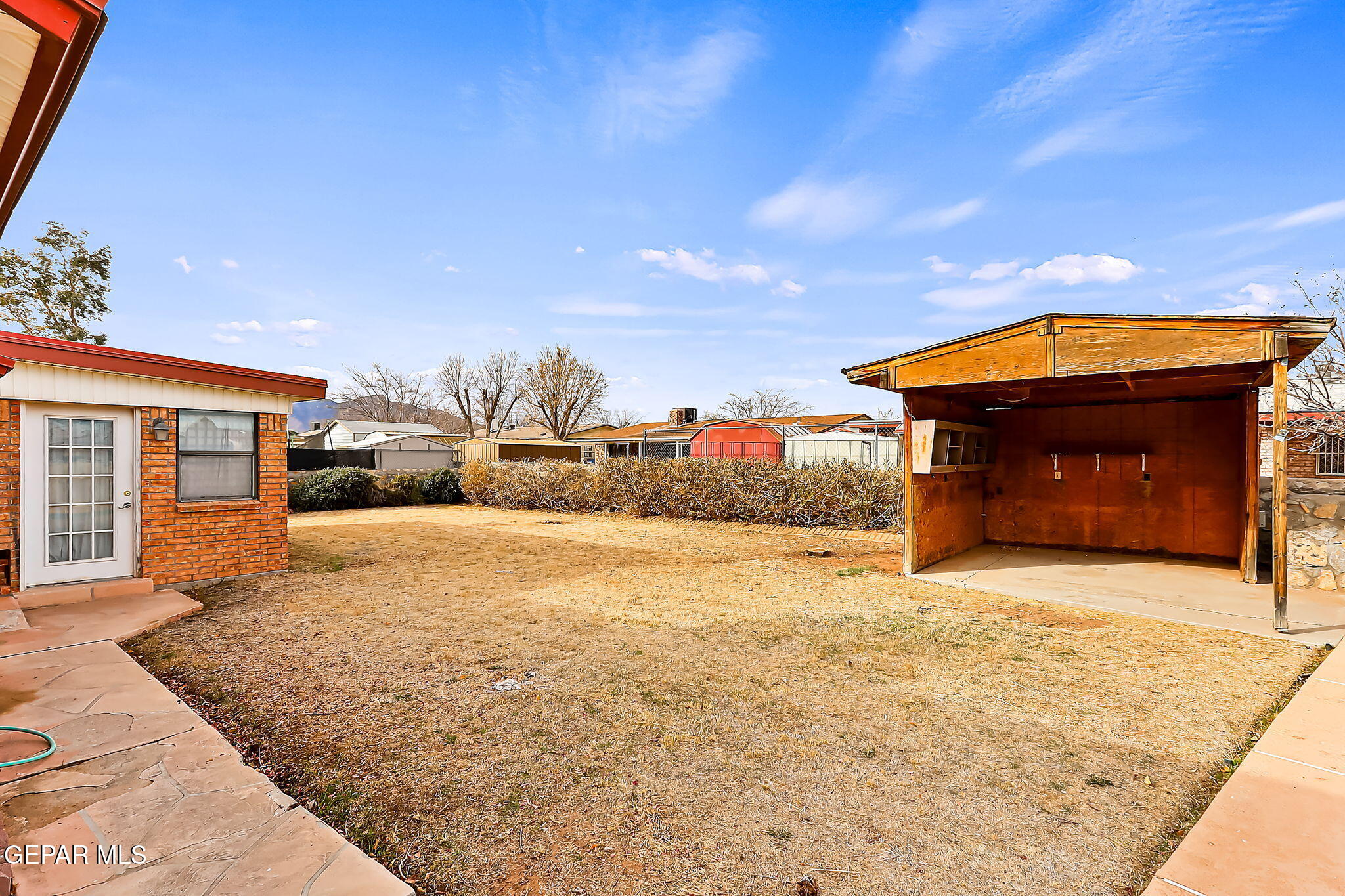 5881 CLYDESDALE Drive