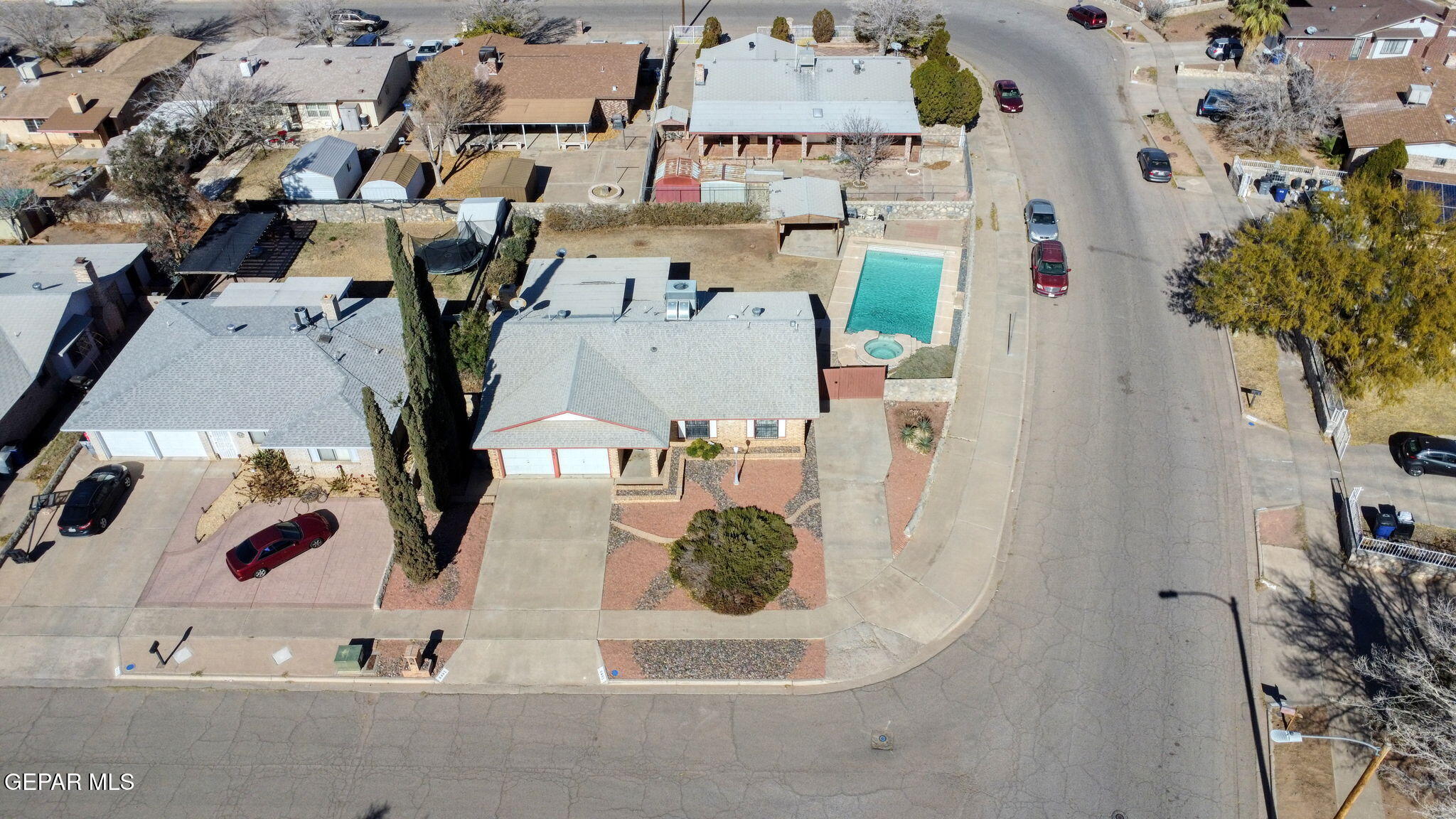 5881 CLYDESDALE Drive